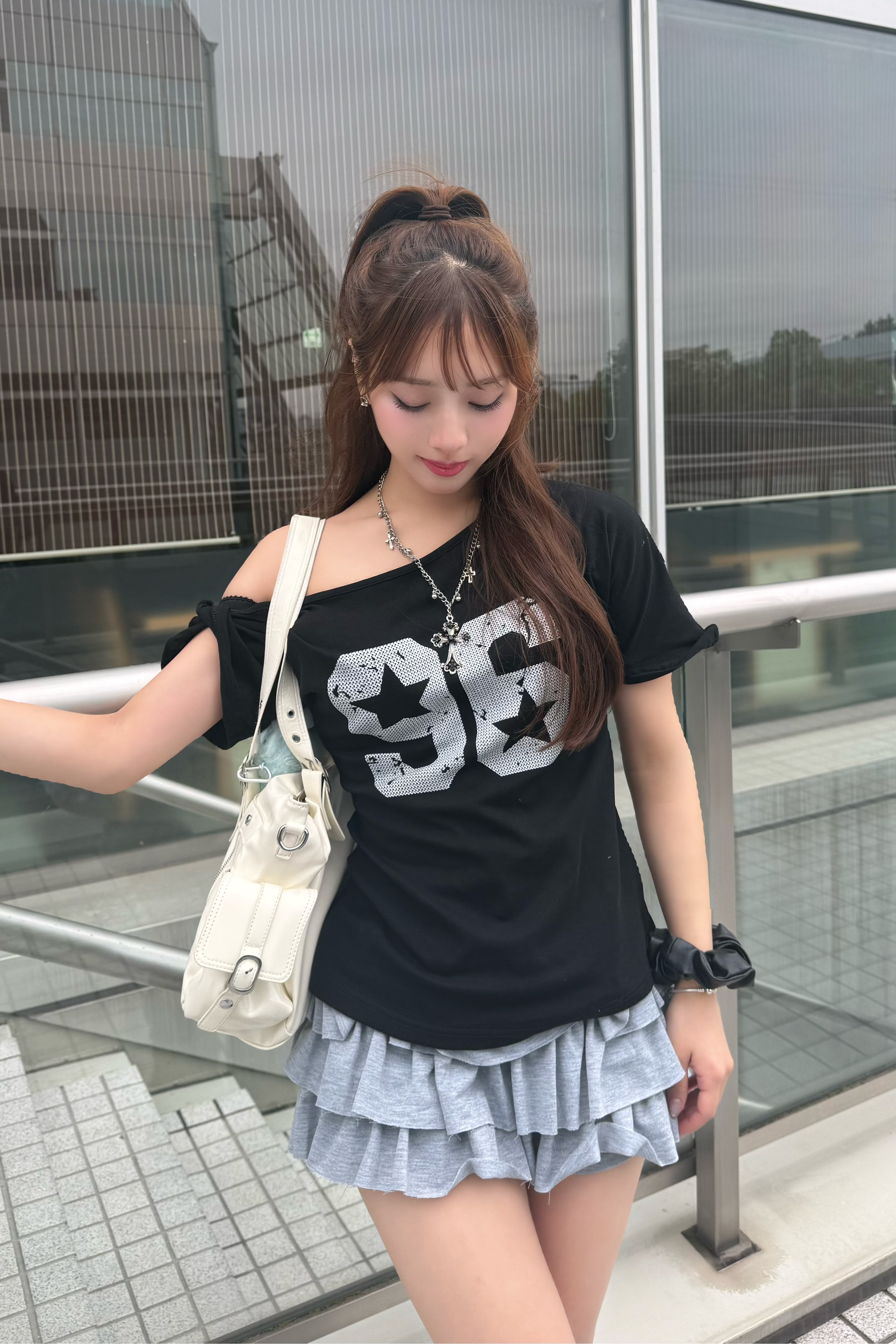 ナンバーロゴワンショルダーTシャツ KR15392