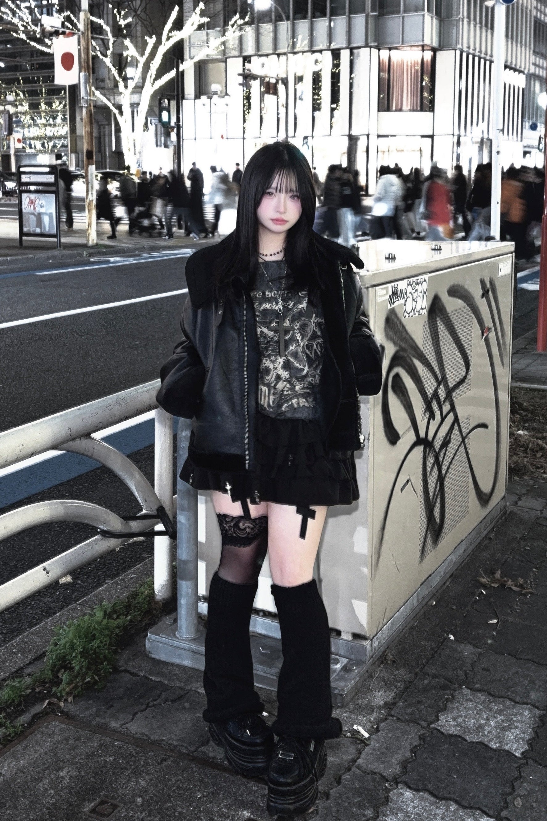 ダークグランジオフショルトップス KR13792