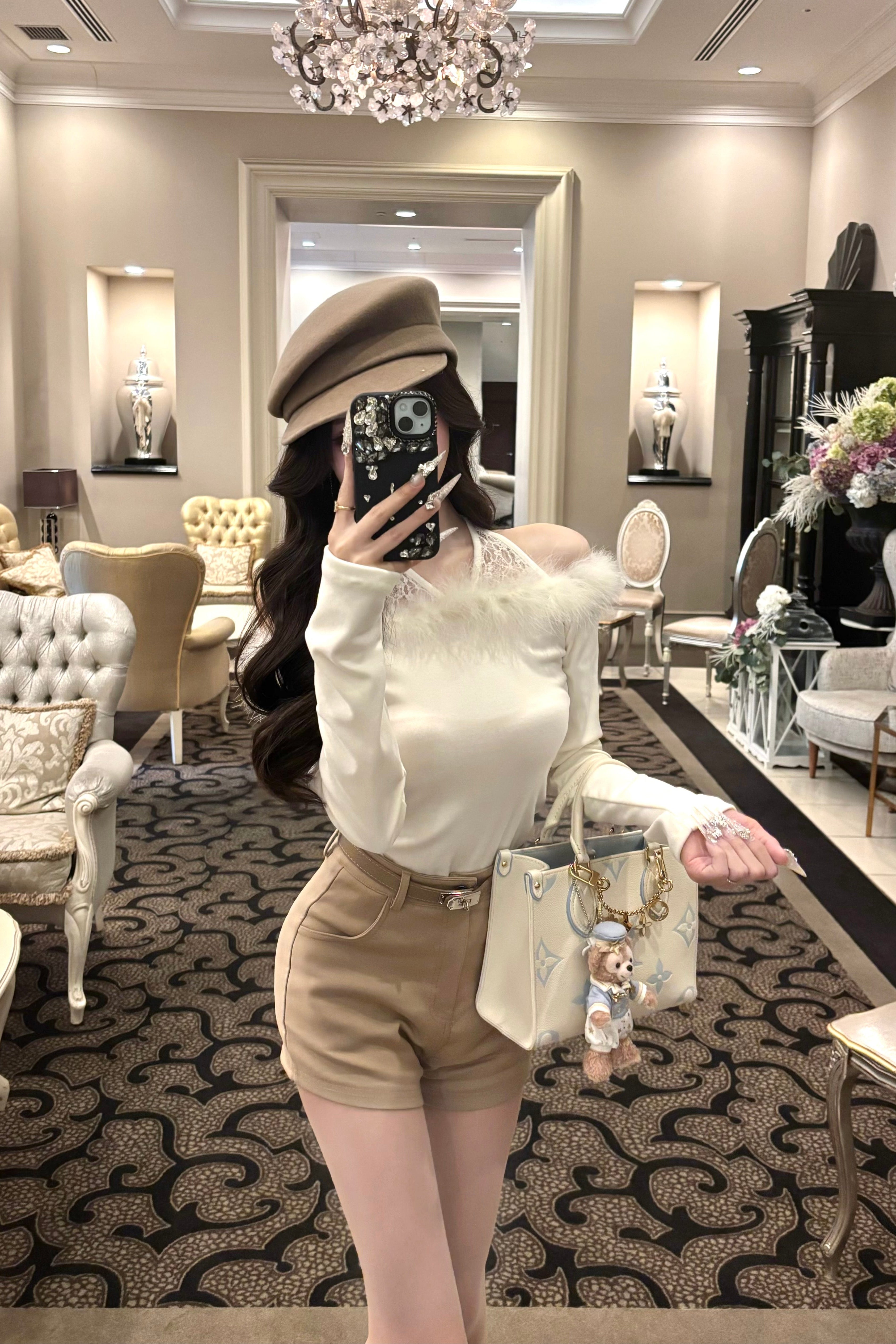 フェザーオフショルリブニット KR13906