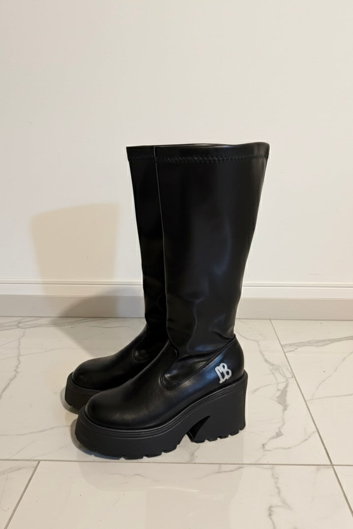 レザーフラットロングブーツ KR12342