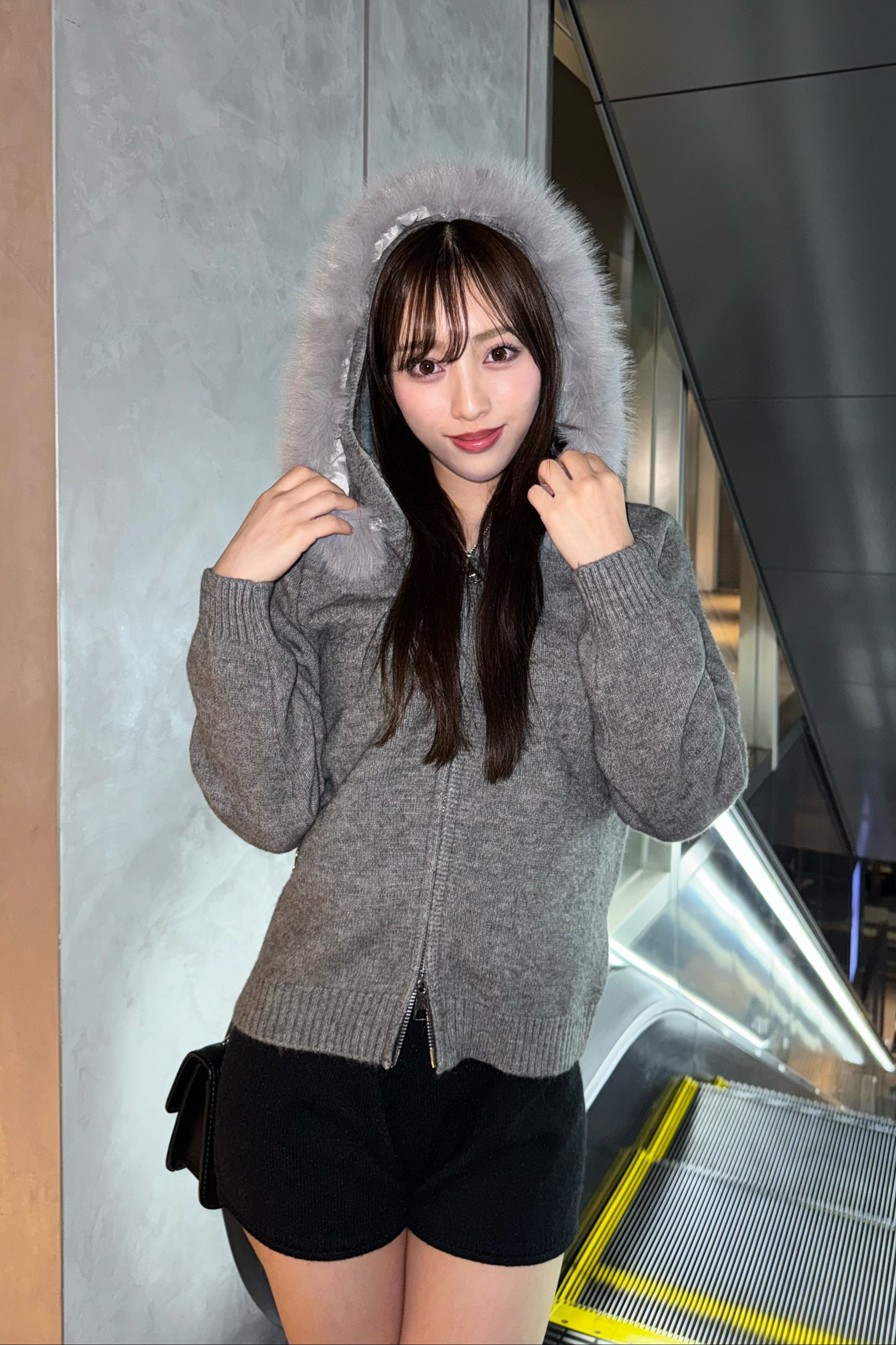 フードファージップニット KR13493