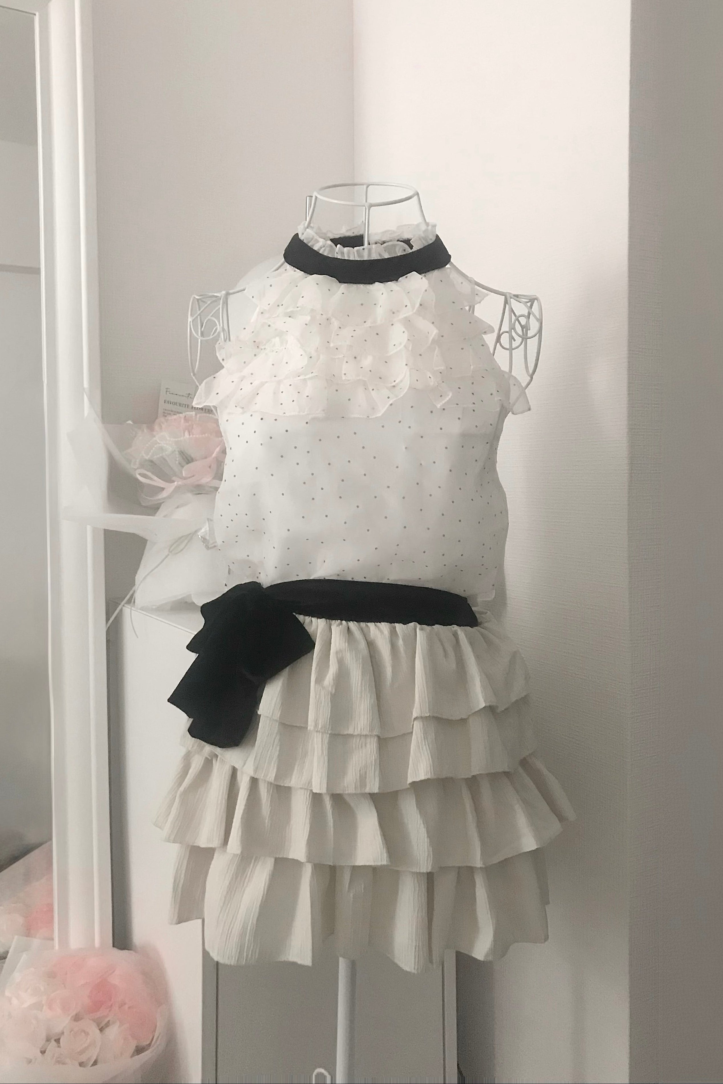 ドットレースフリルセットアップ KR30497