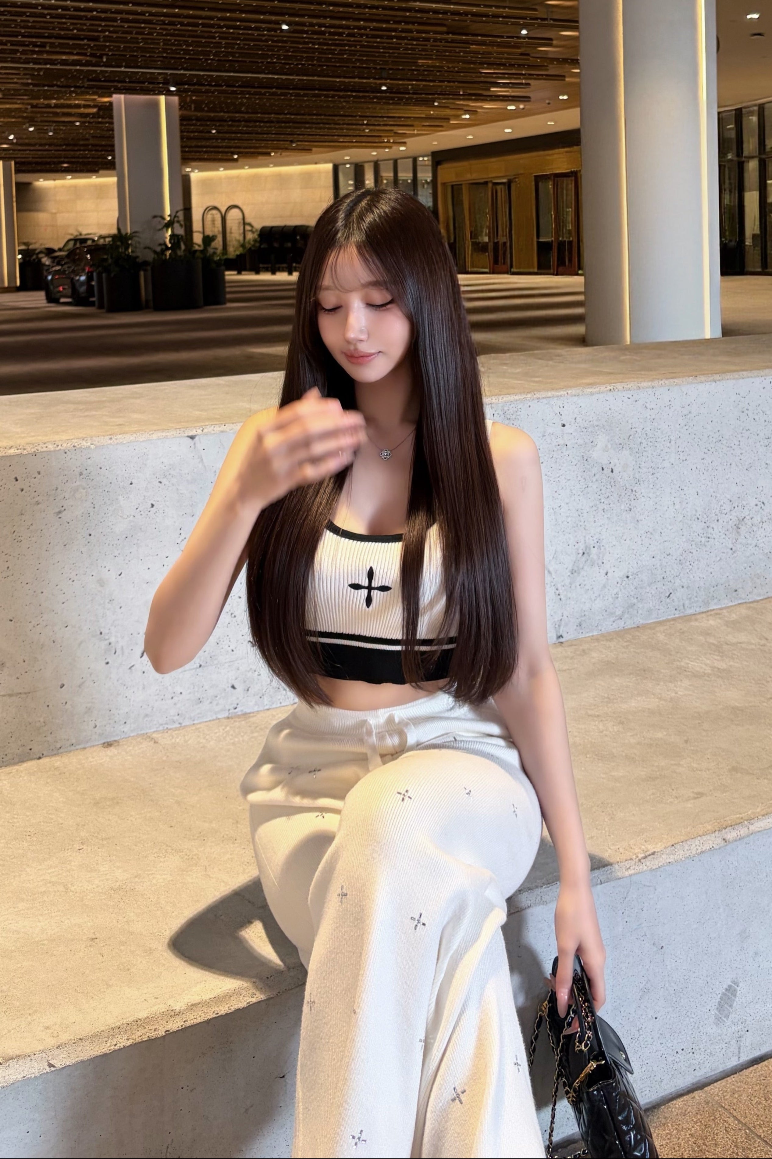 クロスビジューニットパンツ KR15333