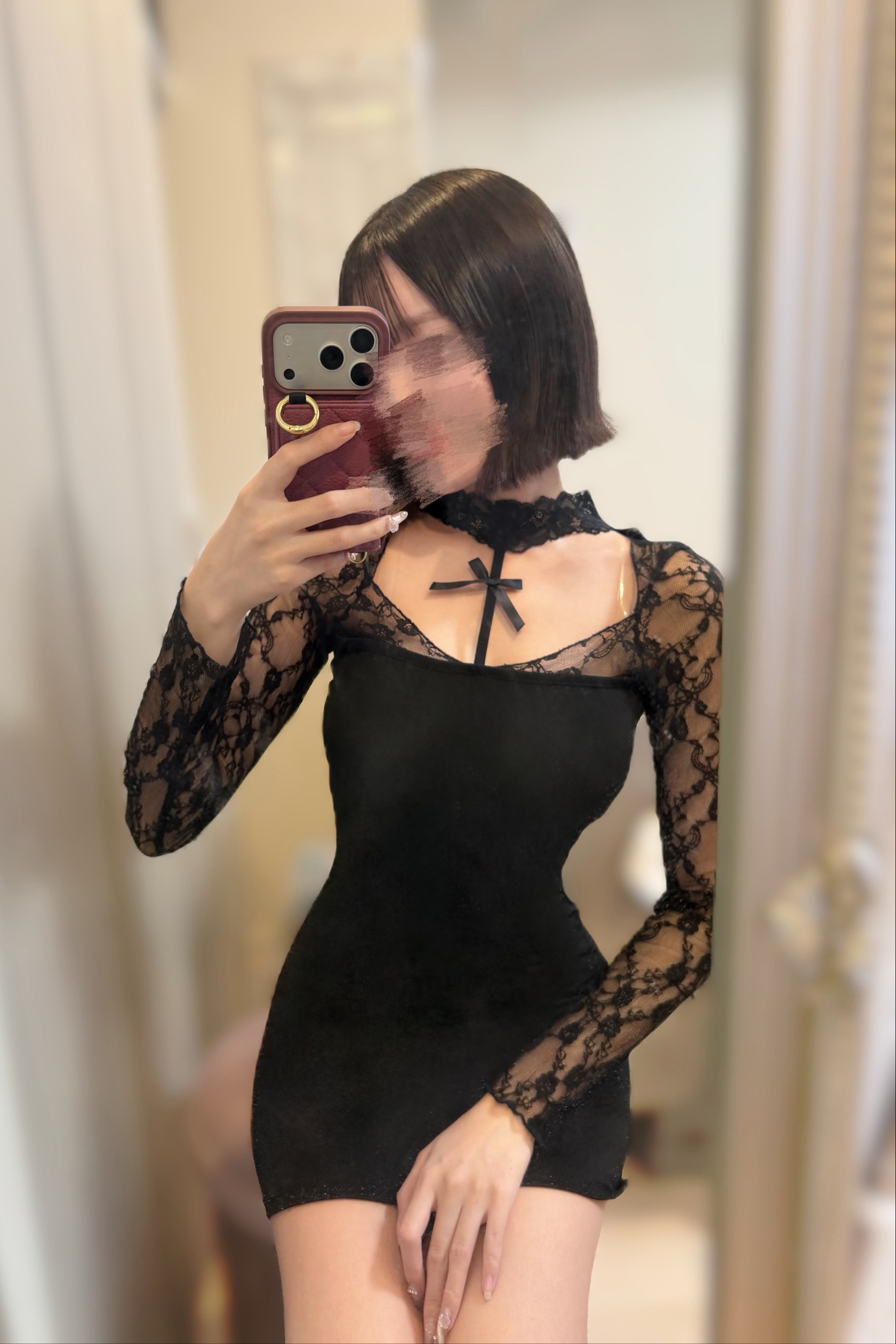 ホルターネックレースワンピース KR12682