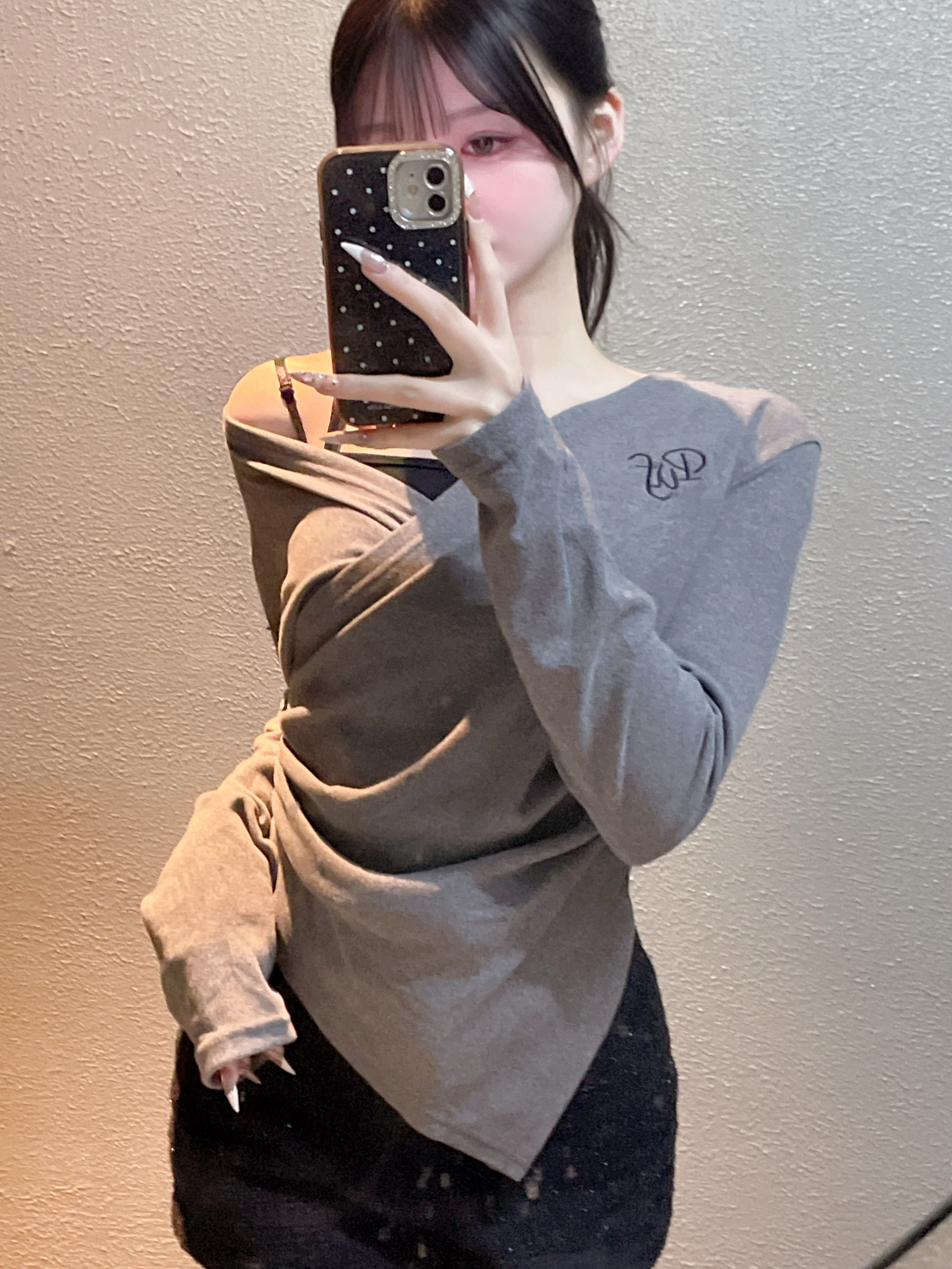 VネックスリムTシャツ KR13596