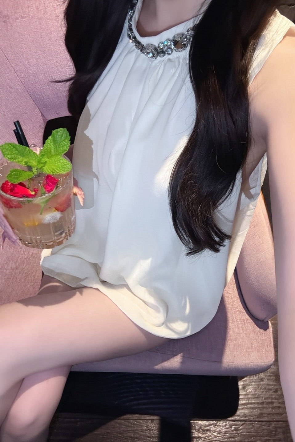 ビジューネックシフォントップス KR14921