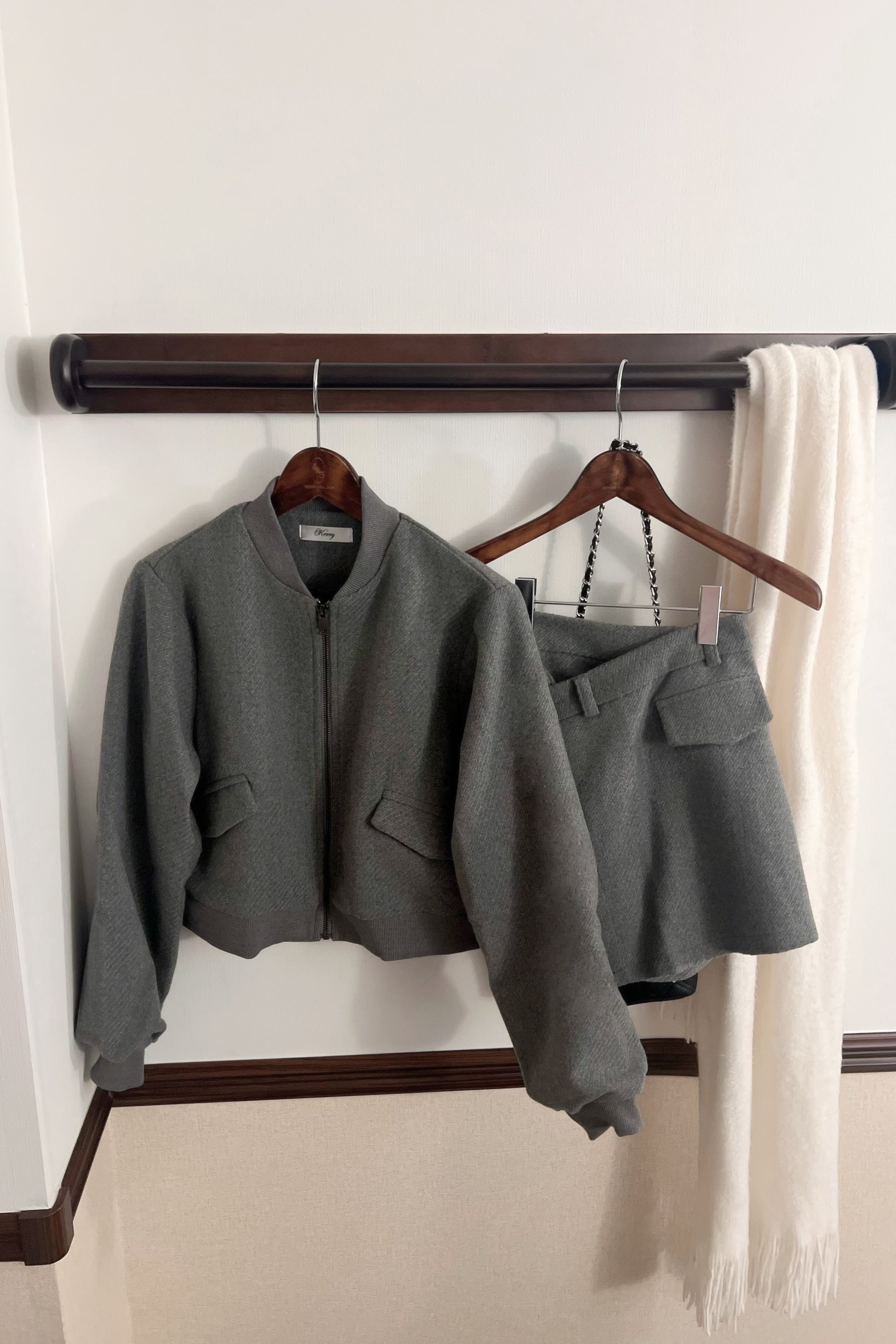 クロップドジップセットアップ KR13372