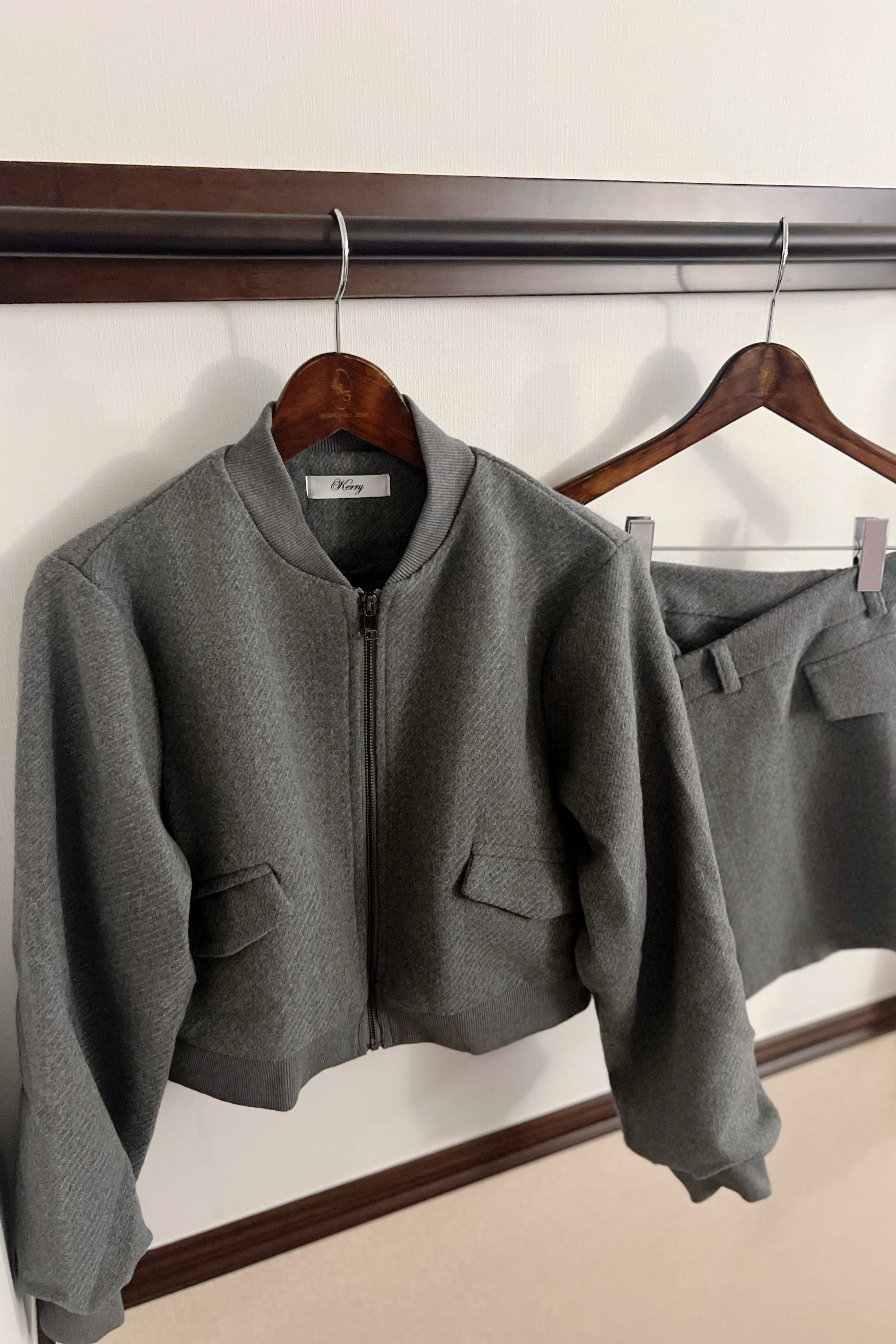 クロップドジップセットアップ KR13372