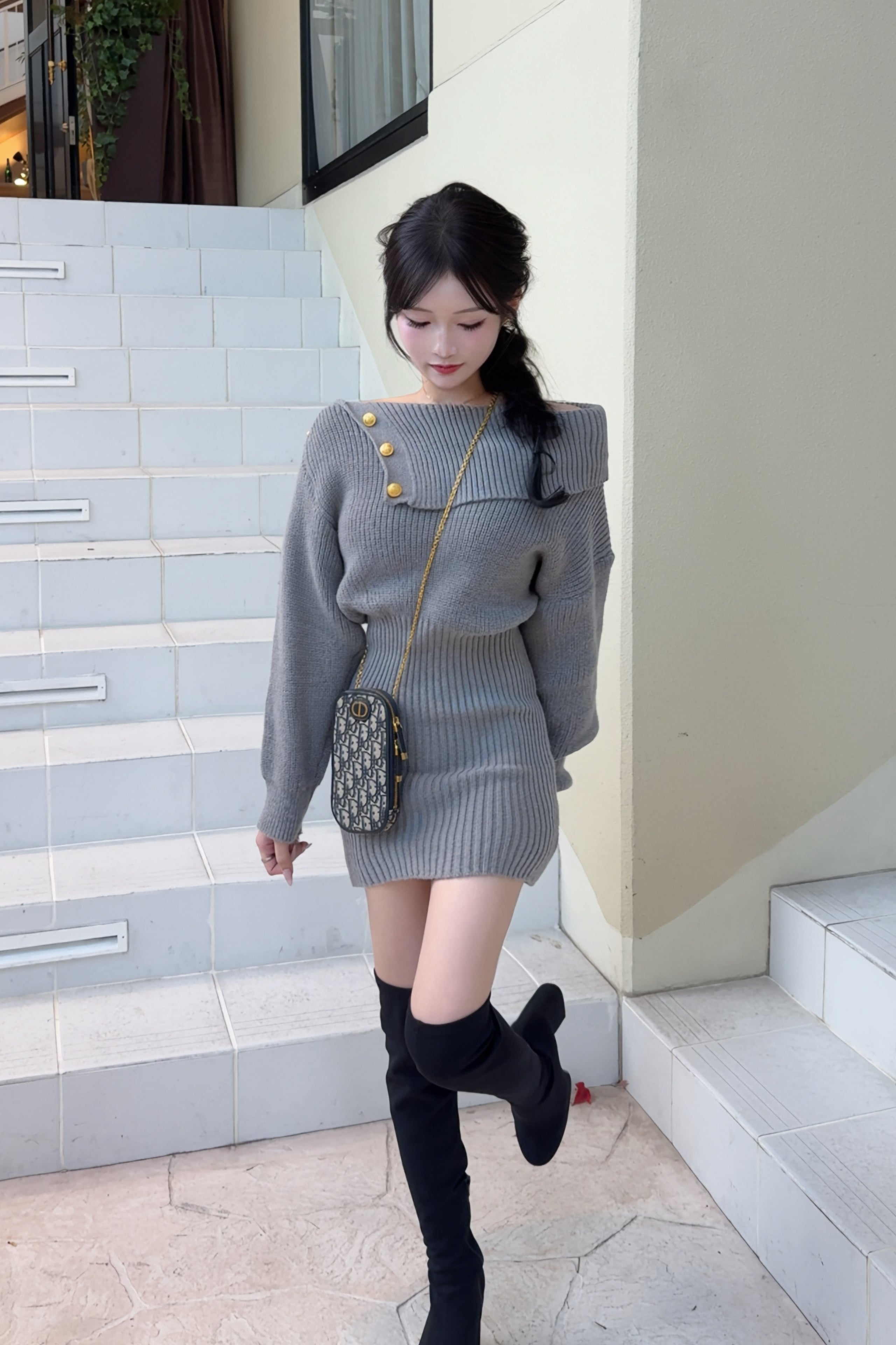 オフショルボタンデザインワンピース KR12838