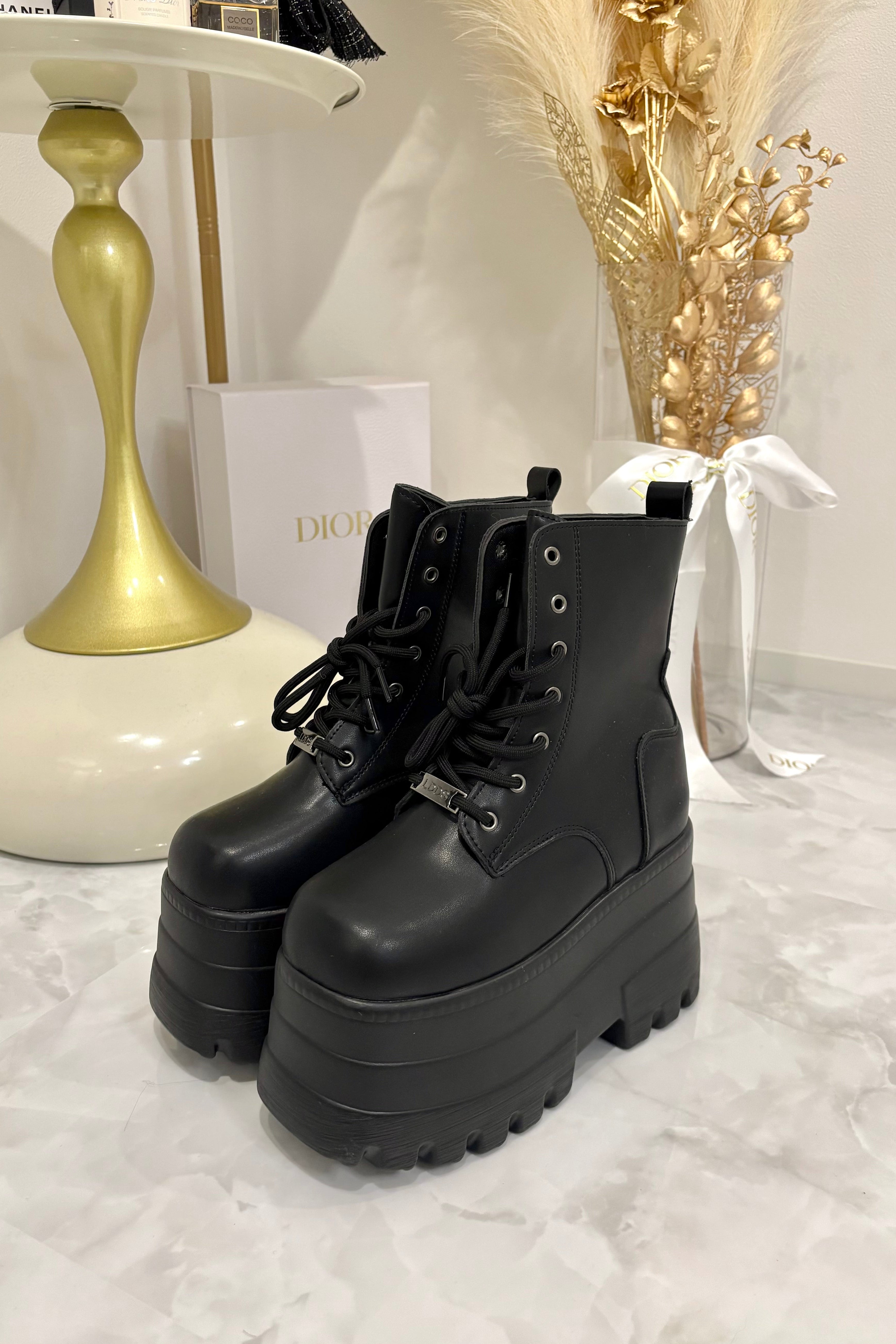 レースアップショートブーツ KR13482