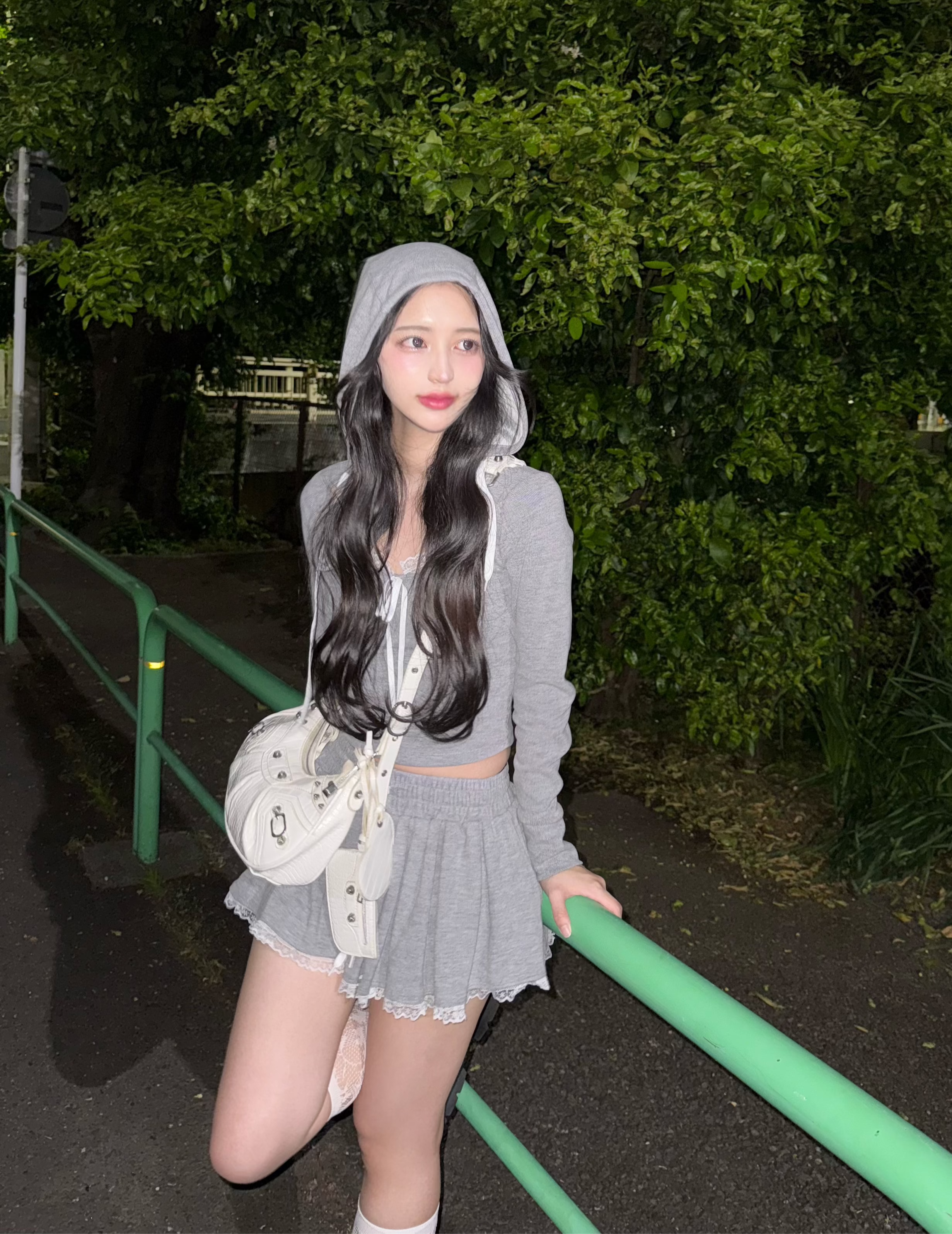 simple ribbon hoodie KR10196