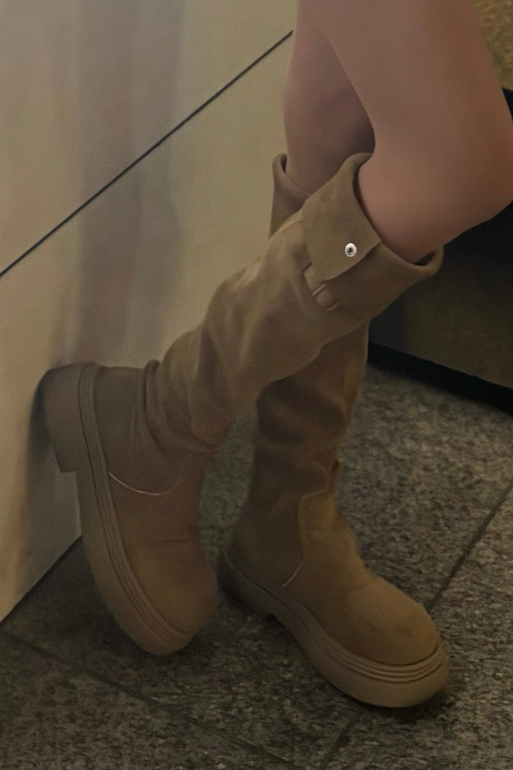 スウェードミドルブーツ KR13682