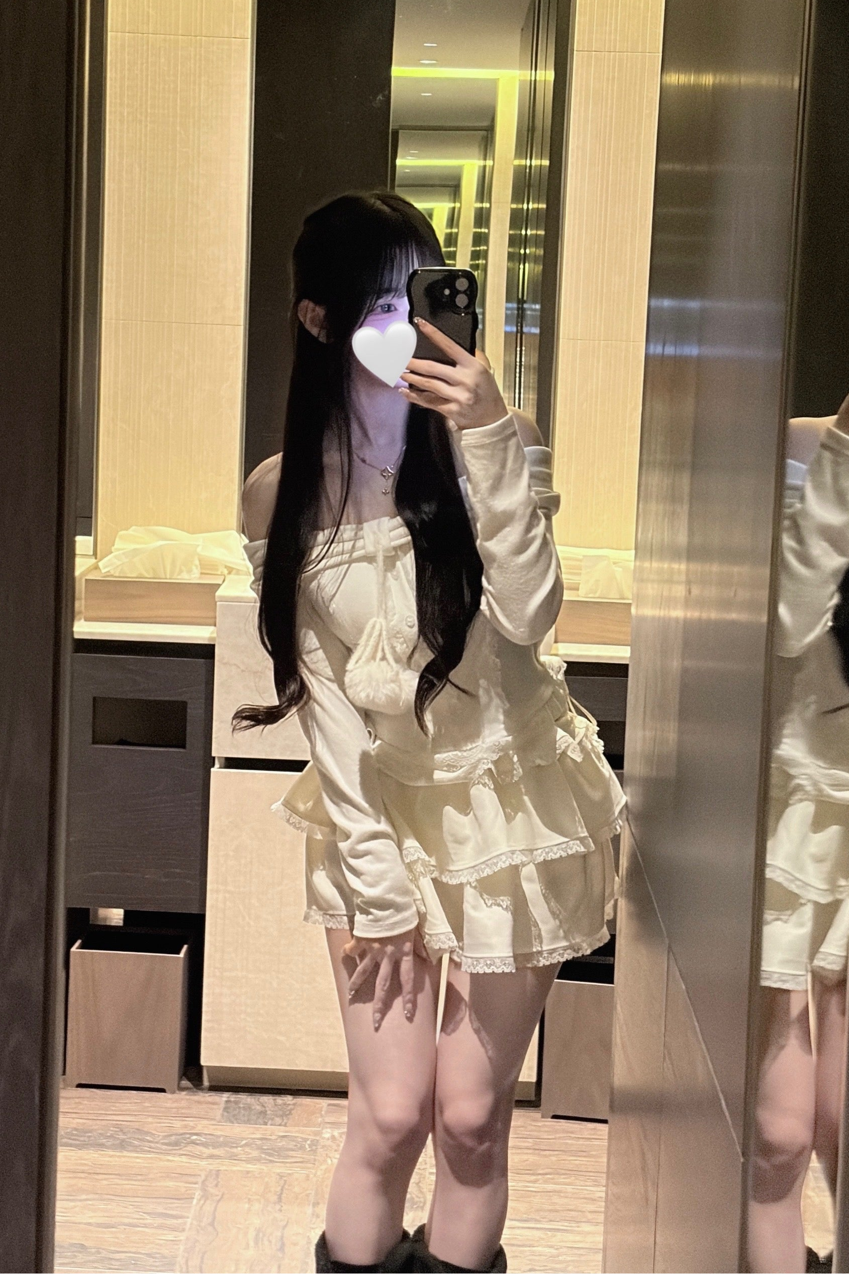 オフショルフリルセットアップ KR30505