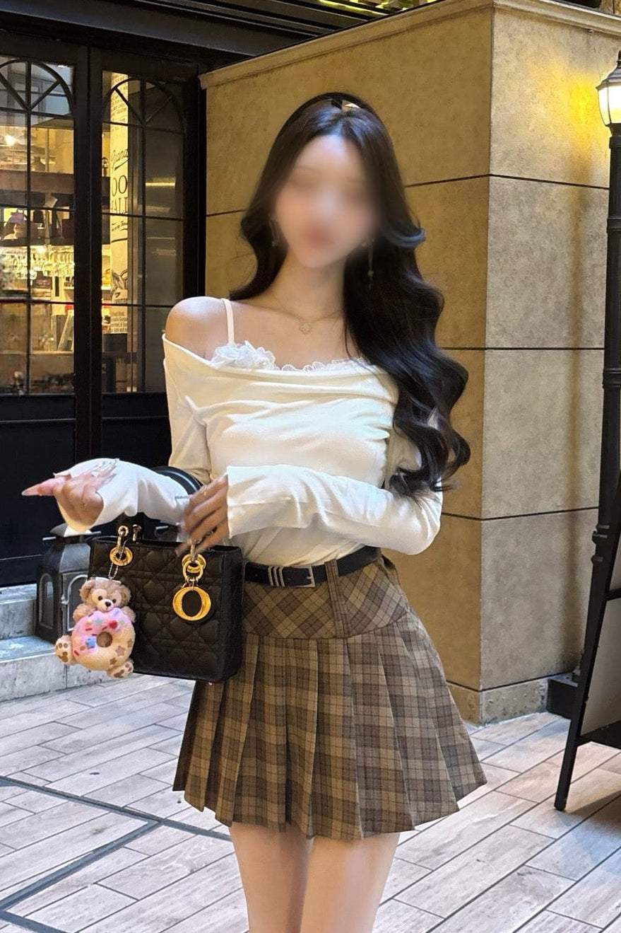 ローズレースオフショルトップス KR13508