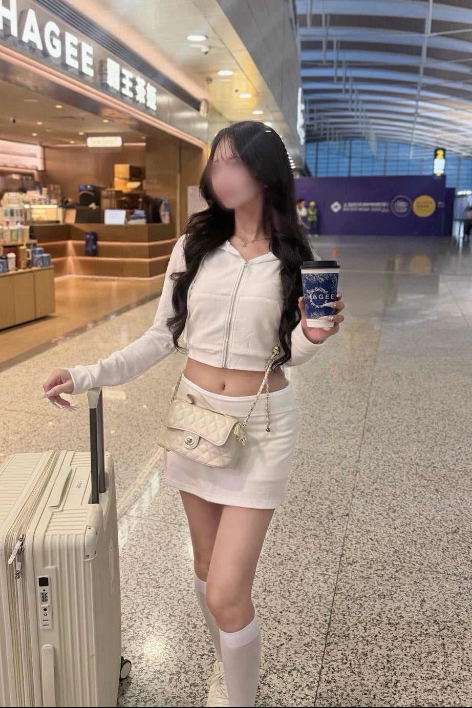 クロップドジップフーディーセットアップ KR30549