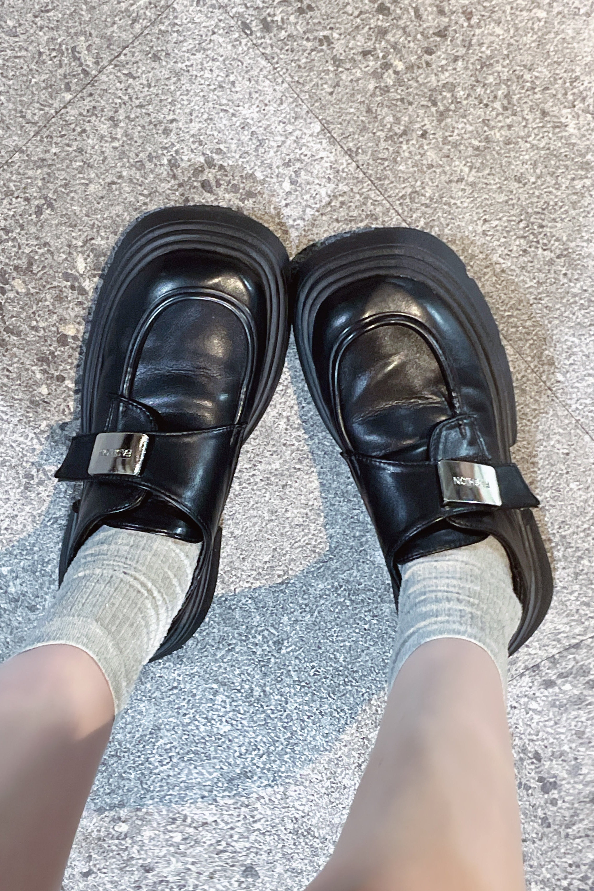 メタルバックルローファー KR13365