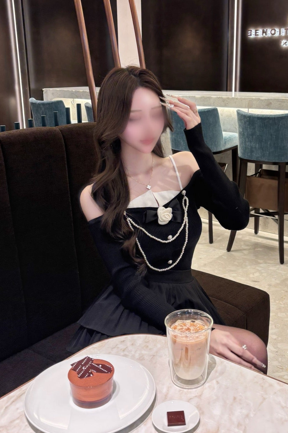 フロントパールボタントップス KR13777