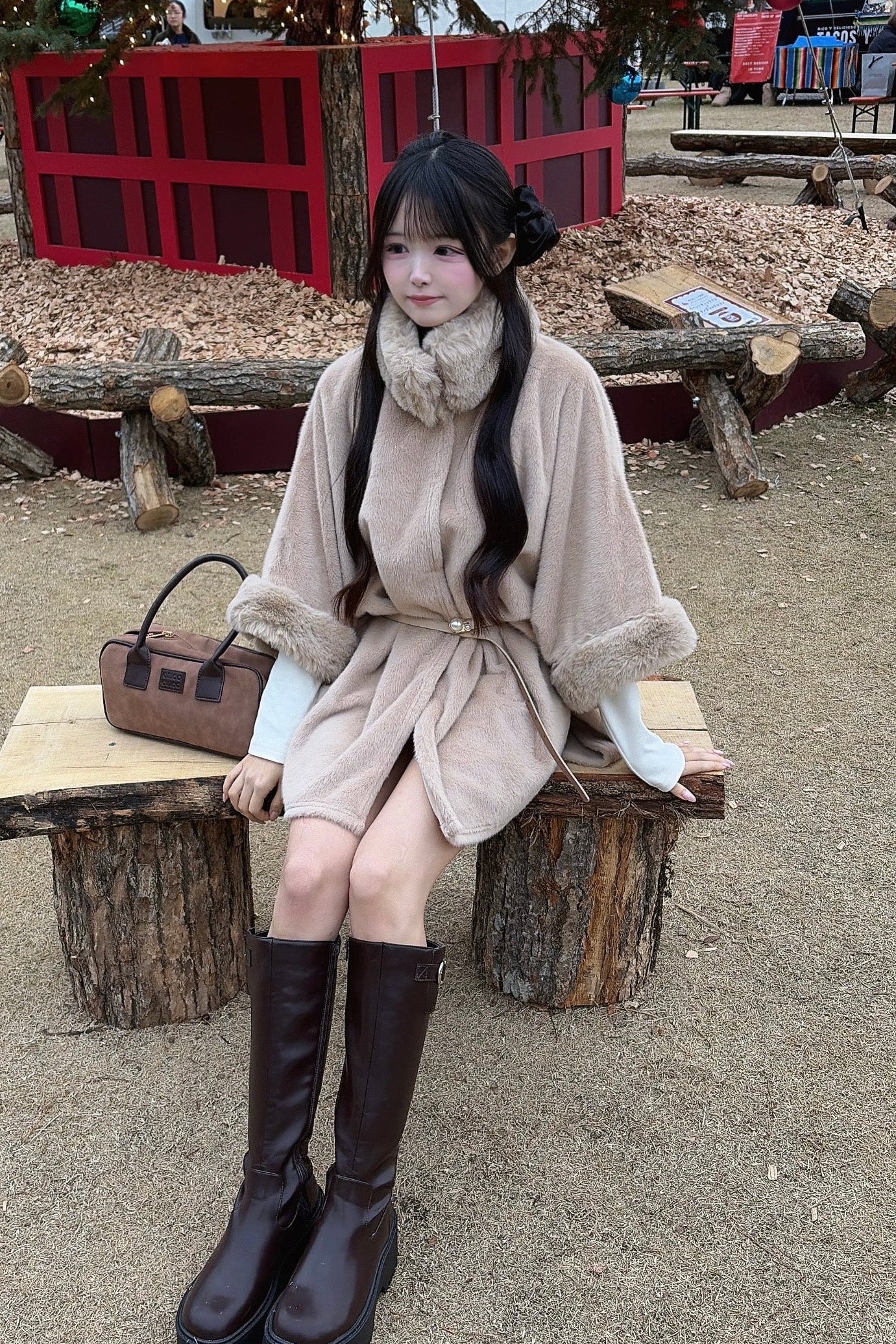 スリーブファーポンチョコート KR30204