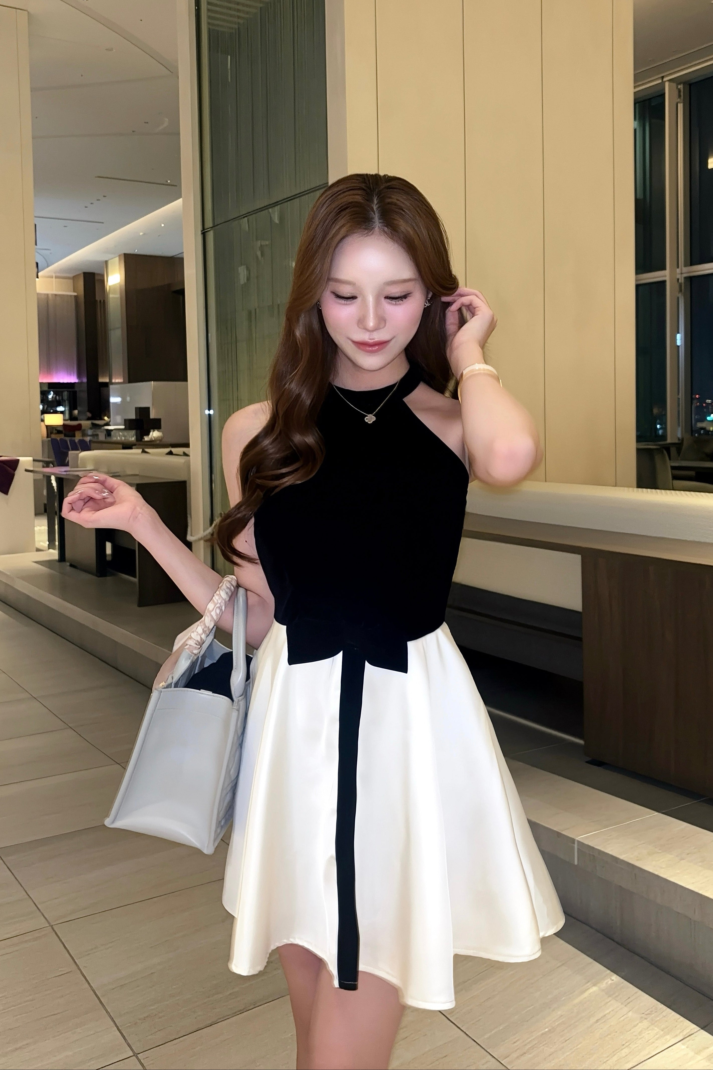 ホルターネックバイカラーリボンワンピース KR14479