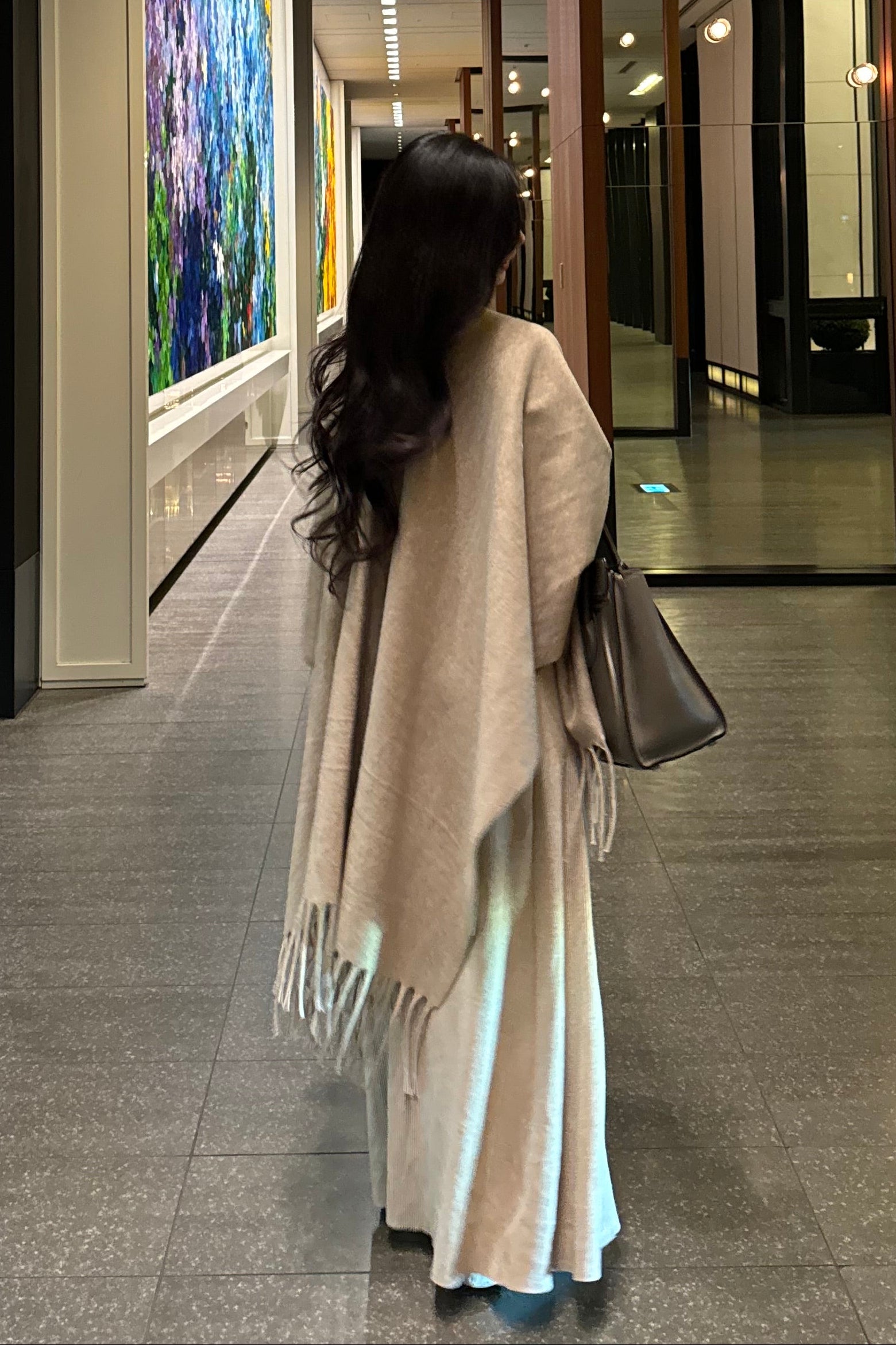 Vネックショールロングワンピース KR13835