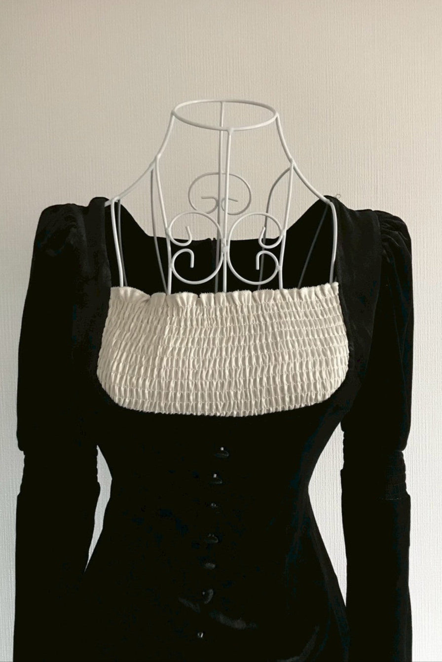 velvet black one-pice KR10085