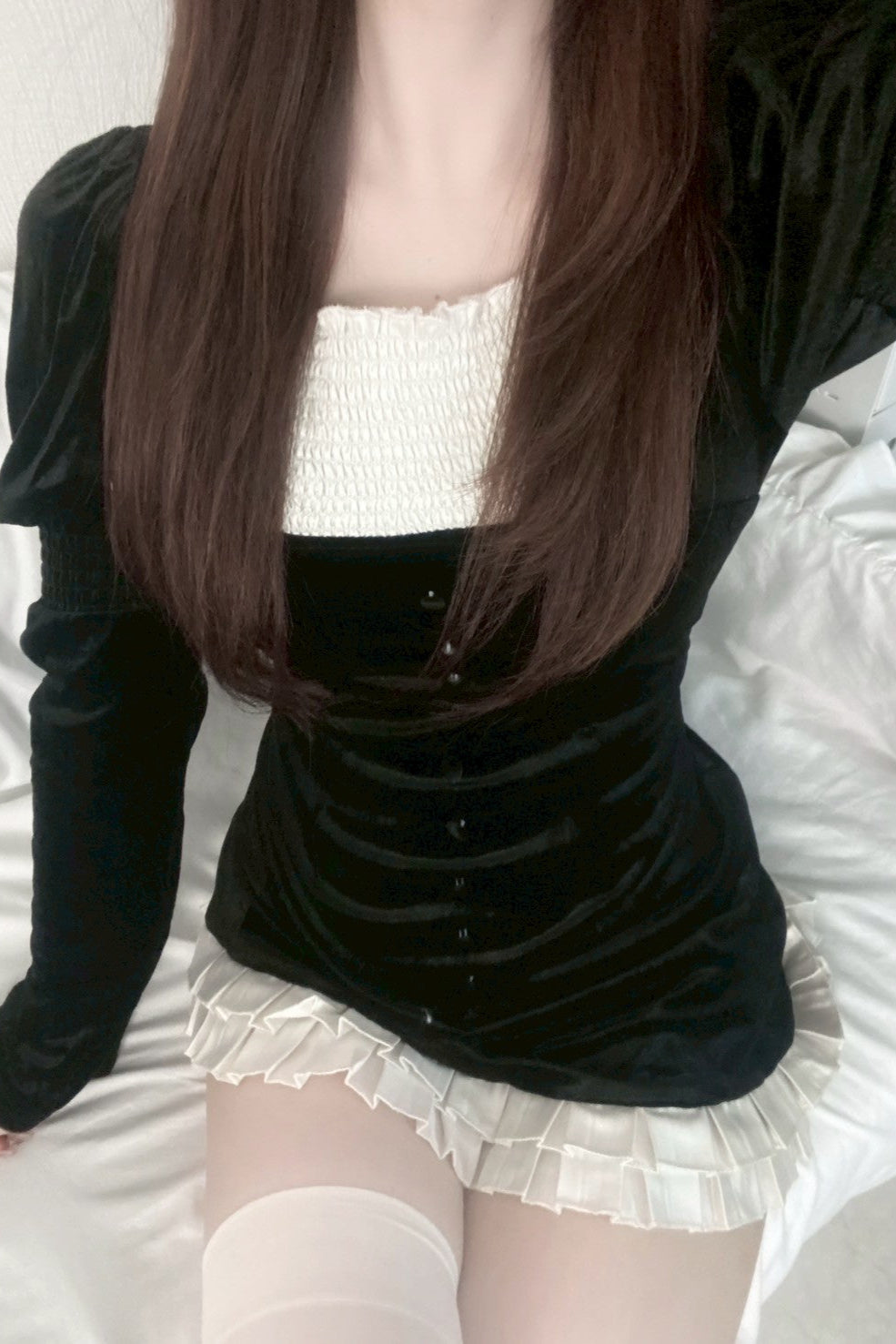 velvet black one-pice KR10085