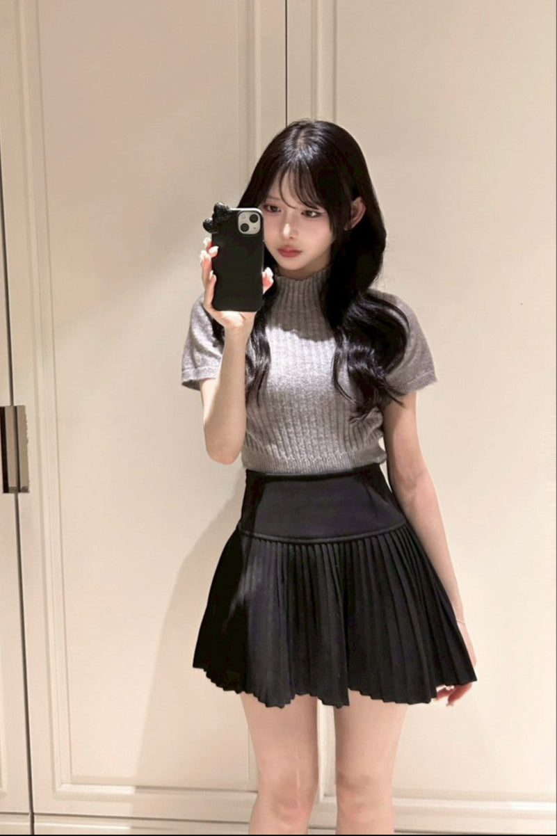 スリムプリーツブラックスカート KR10152