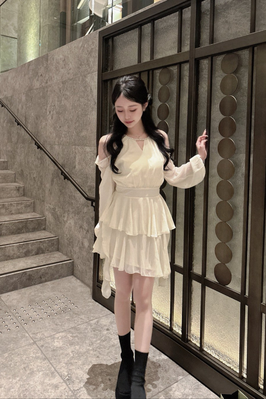 シンプルホワイトシフォンワンピース KR10573