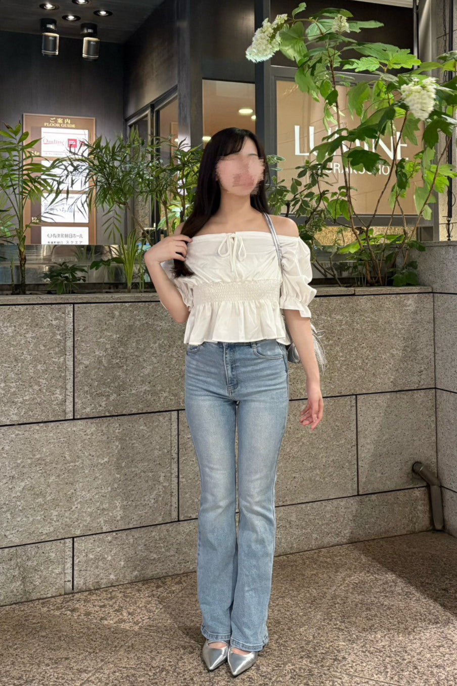 オフショルダーリボンシャツ KR10854