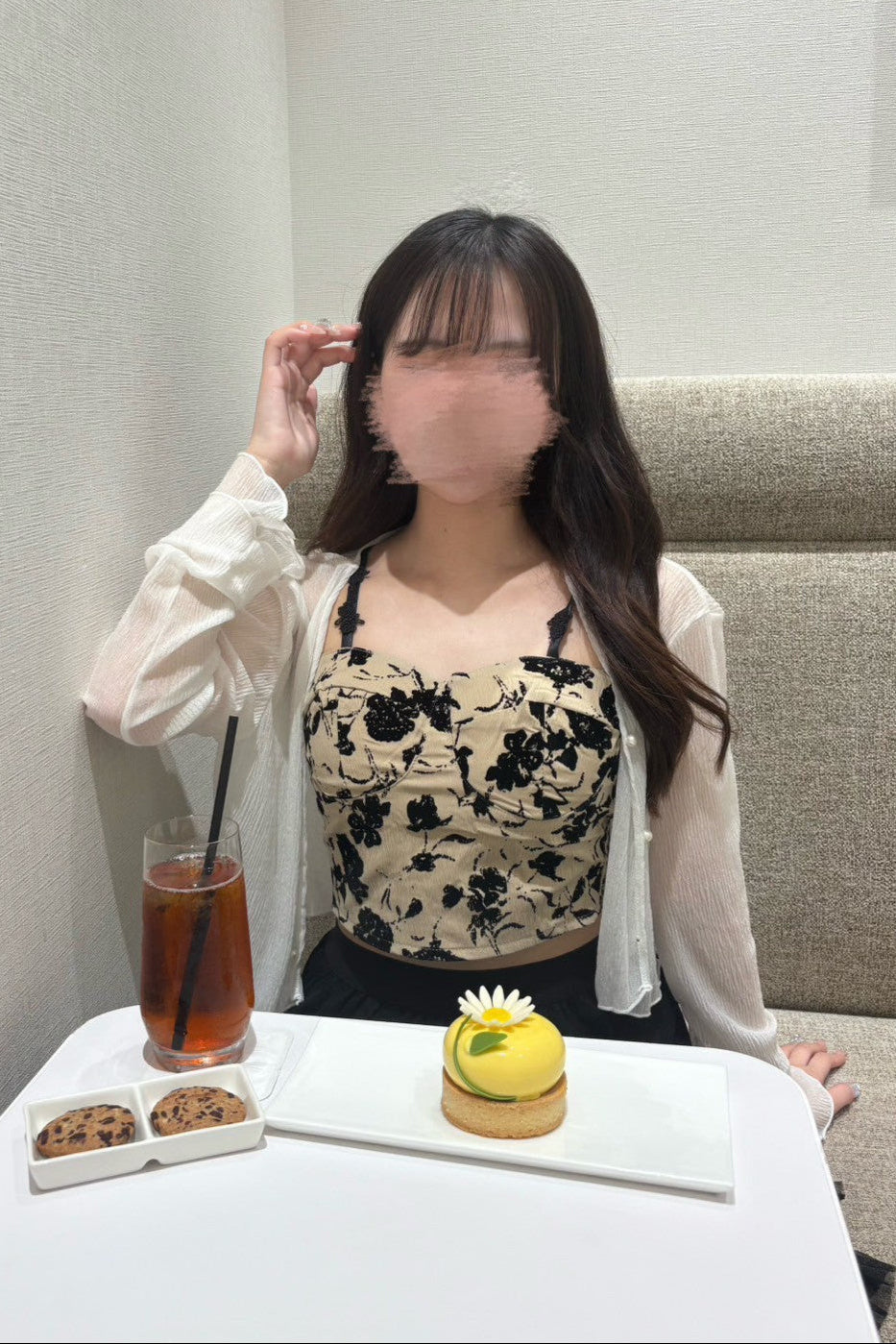 ホワイトシースルーカーディガン KR11498