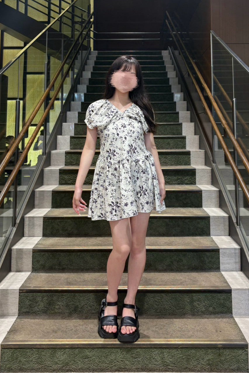 Vネックシフォンフラワーワンピース KR11720