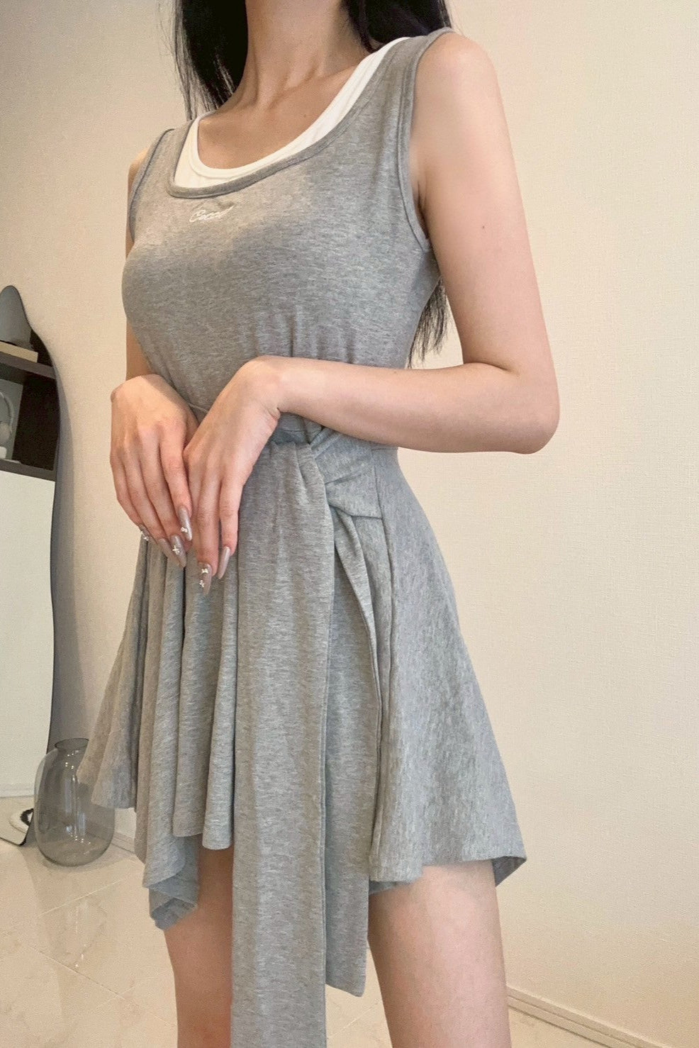 イレヘムデザインノースリワンピース KR11777
