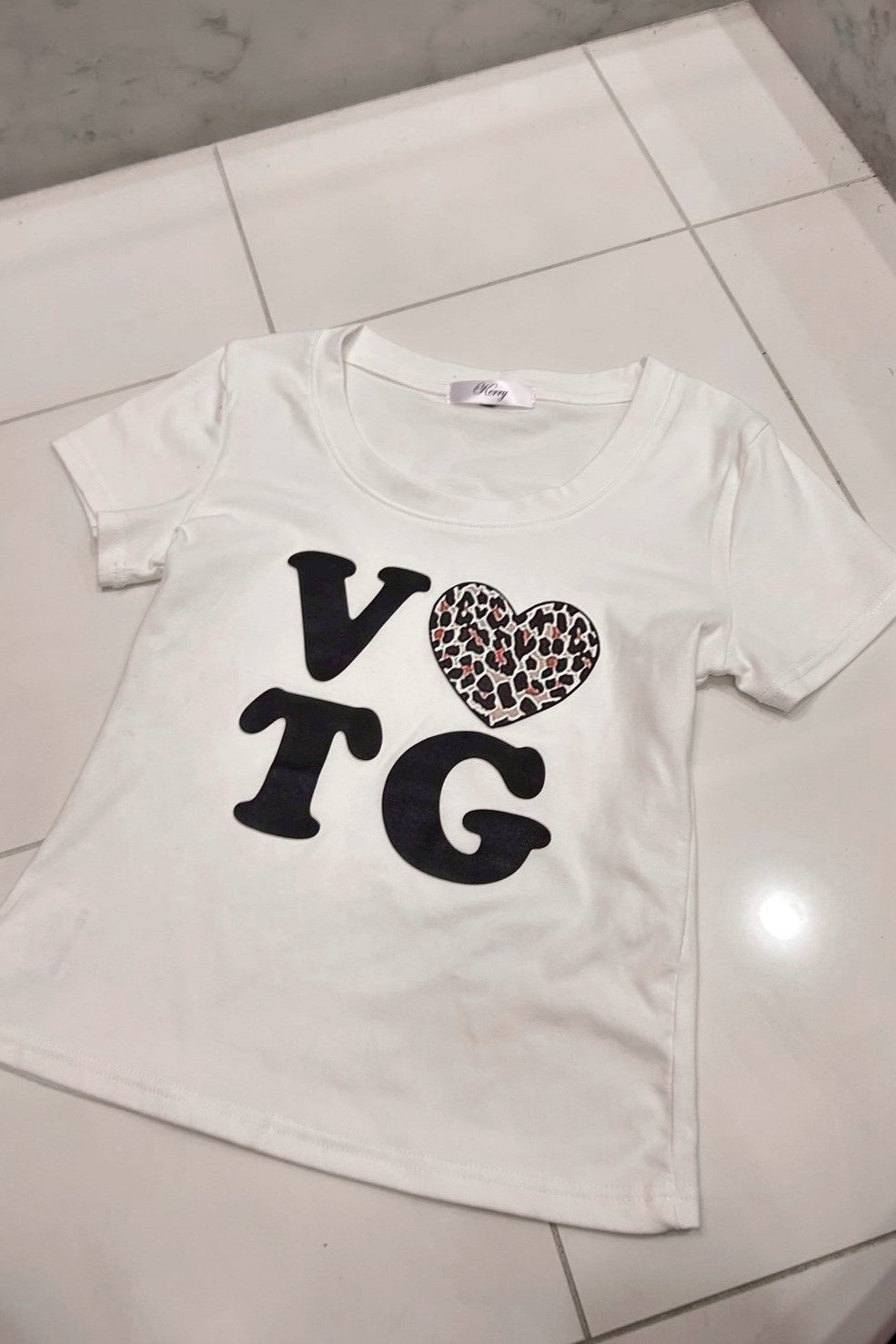 UネックロゴTシャツ KR11557