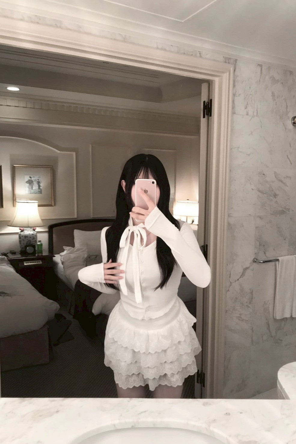 ホワイトタイトショートトップス KR11619