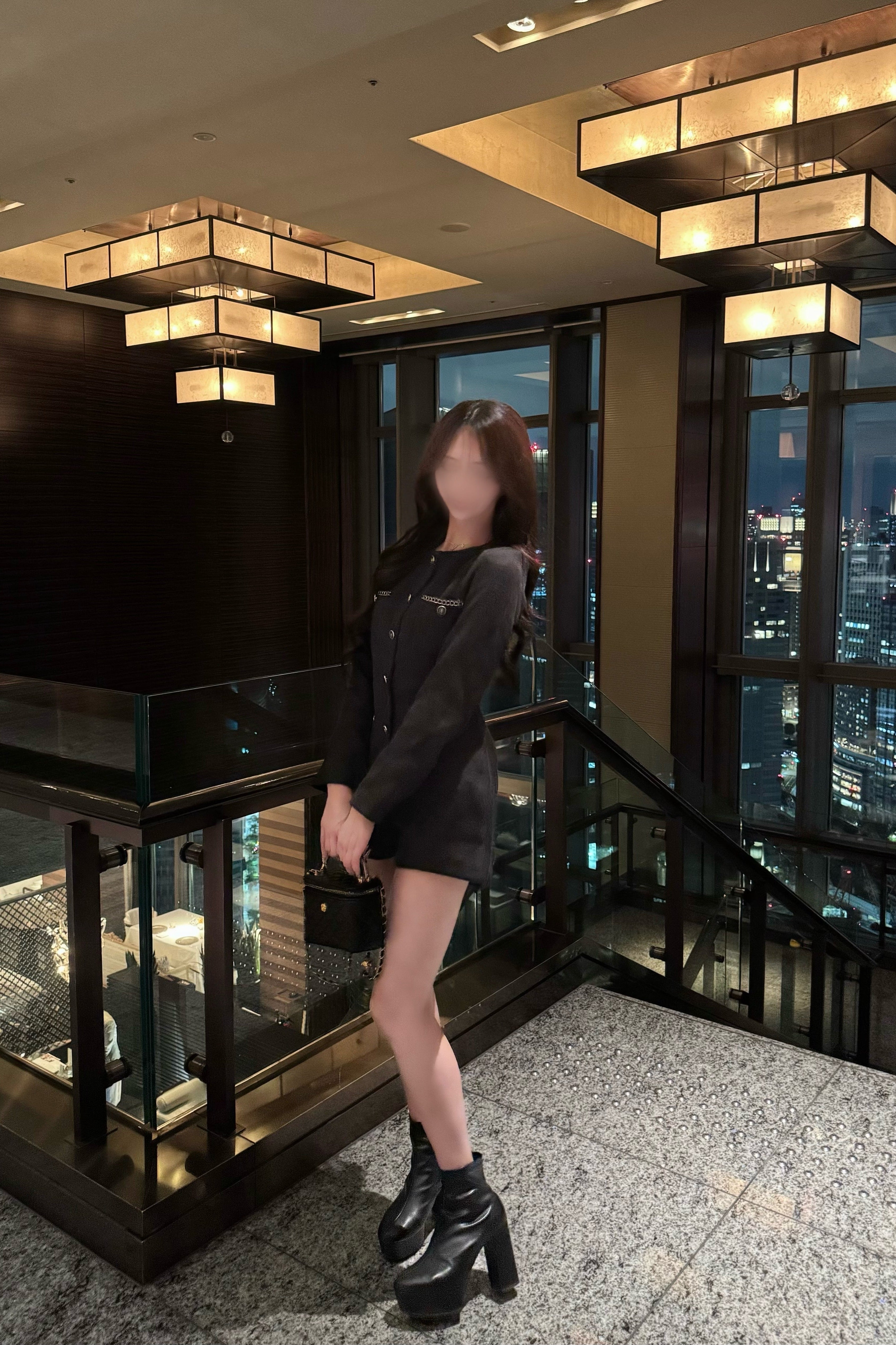 チェーンディテールブラックオールインワン KR30012