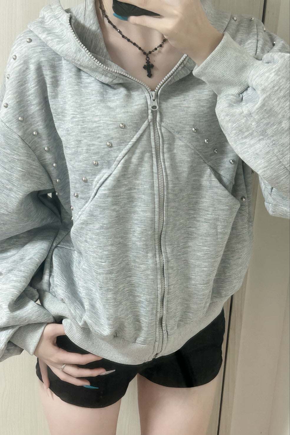 ネコミミスタッズパーカー KR12623