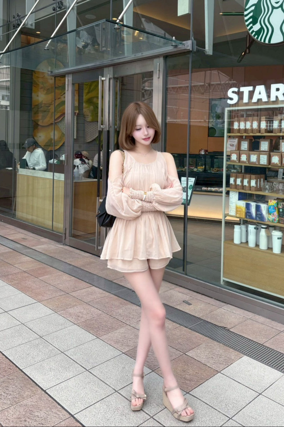 フェミニンオフショルセットアップ KR10968