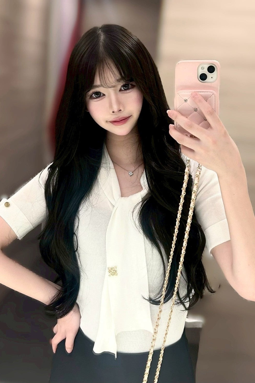 Vネックスリムニットトップス KR10181