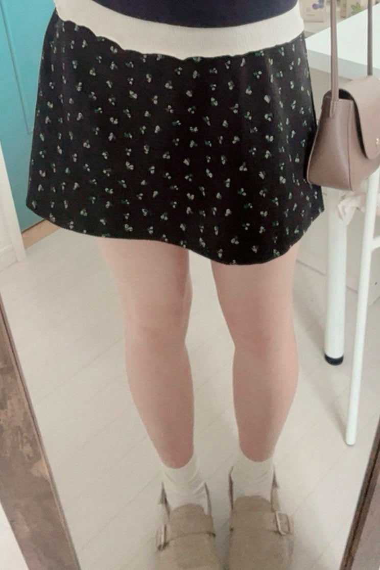 デザインスリムスカート KR10593