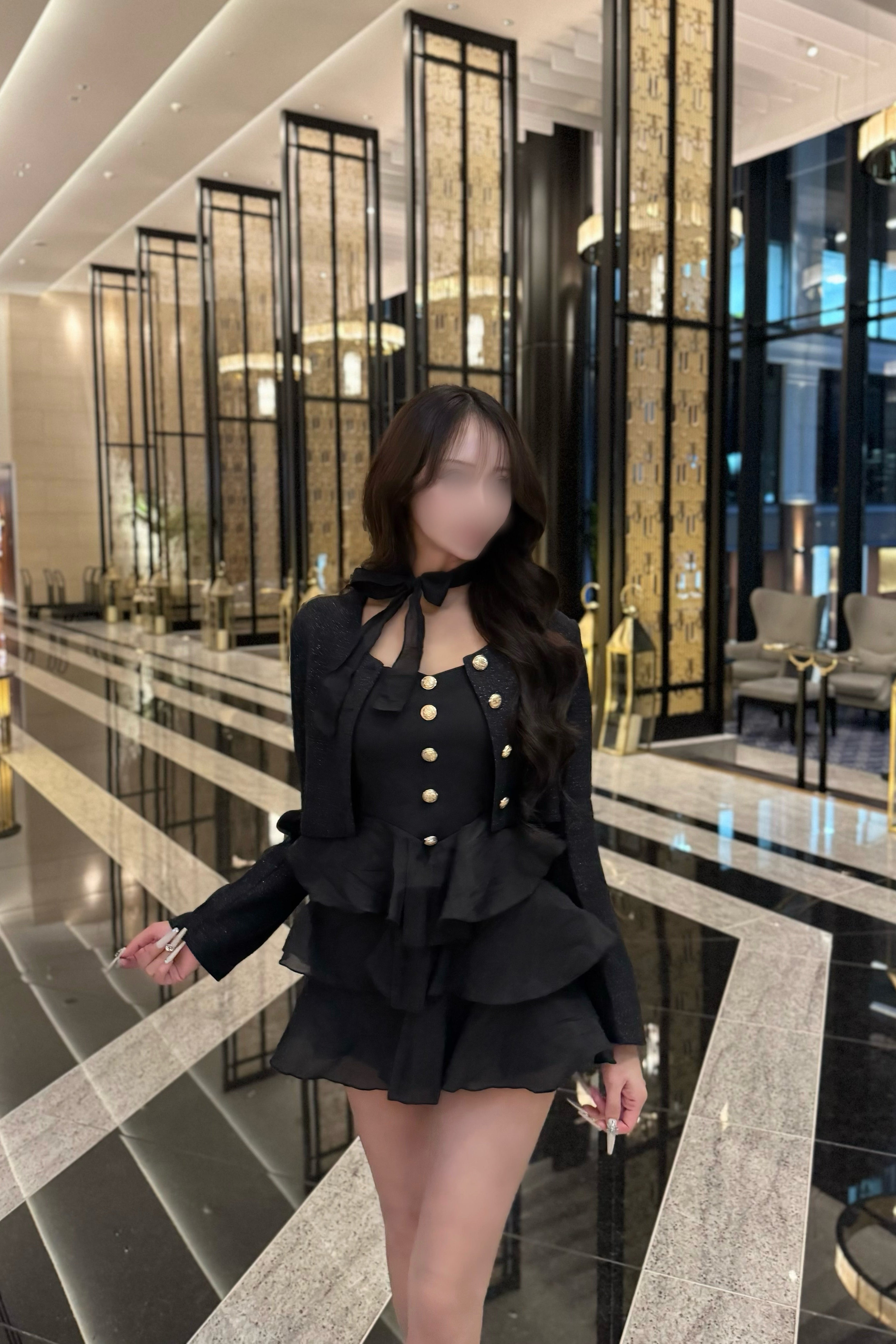 ゴールドボタンフリルセットアップ KR30050