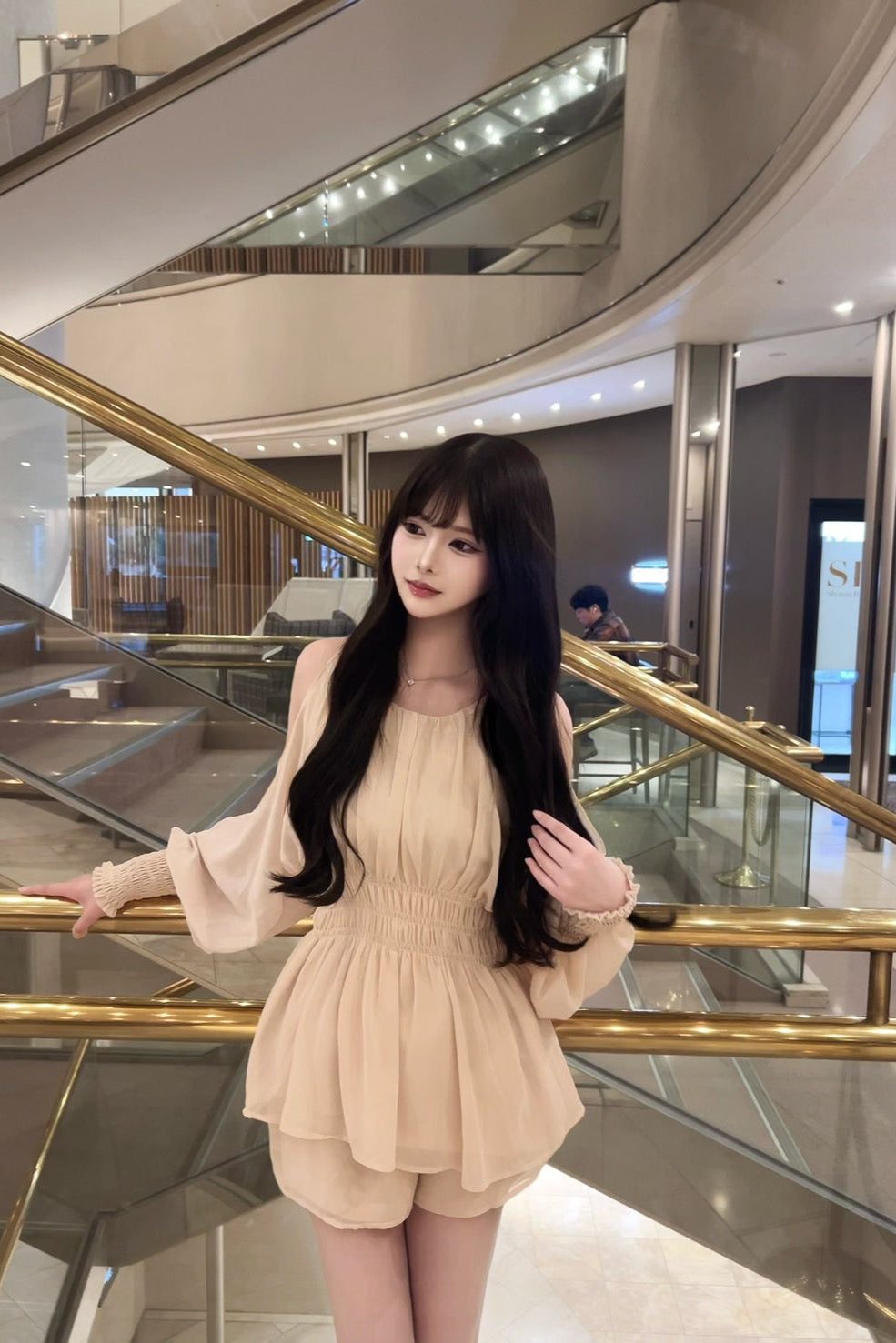 romantic ruffle set up KR10180