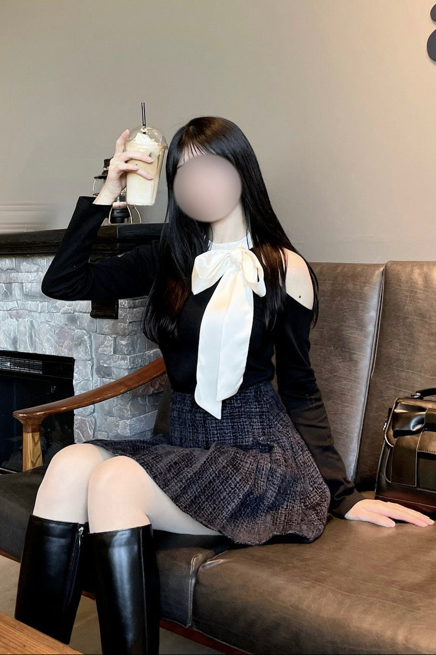 ブラックリボンロングTシャツ KR11322