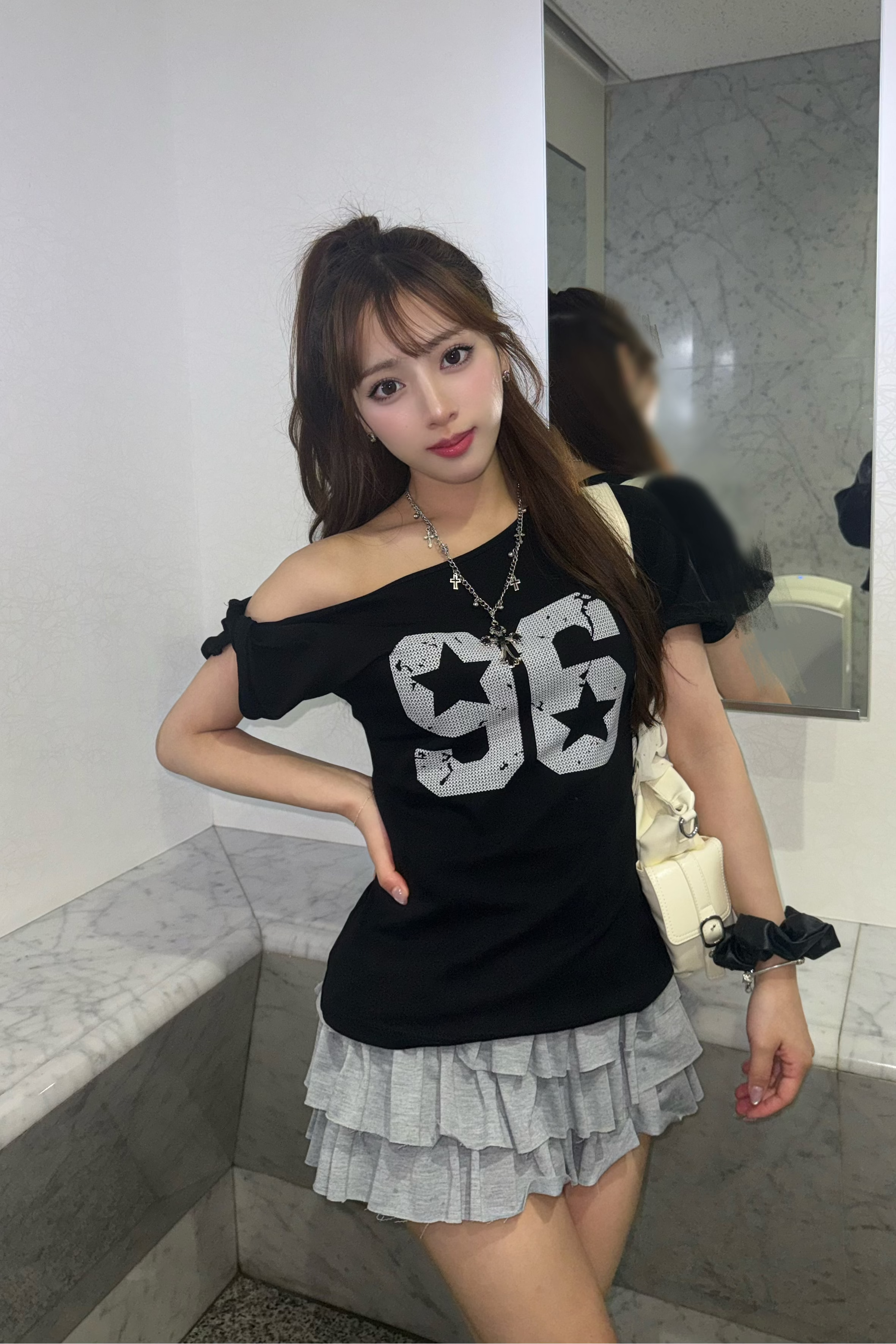 ナンバーロゴワンショルダーTシャツ KR15392