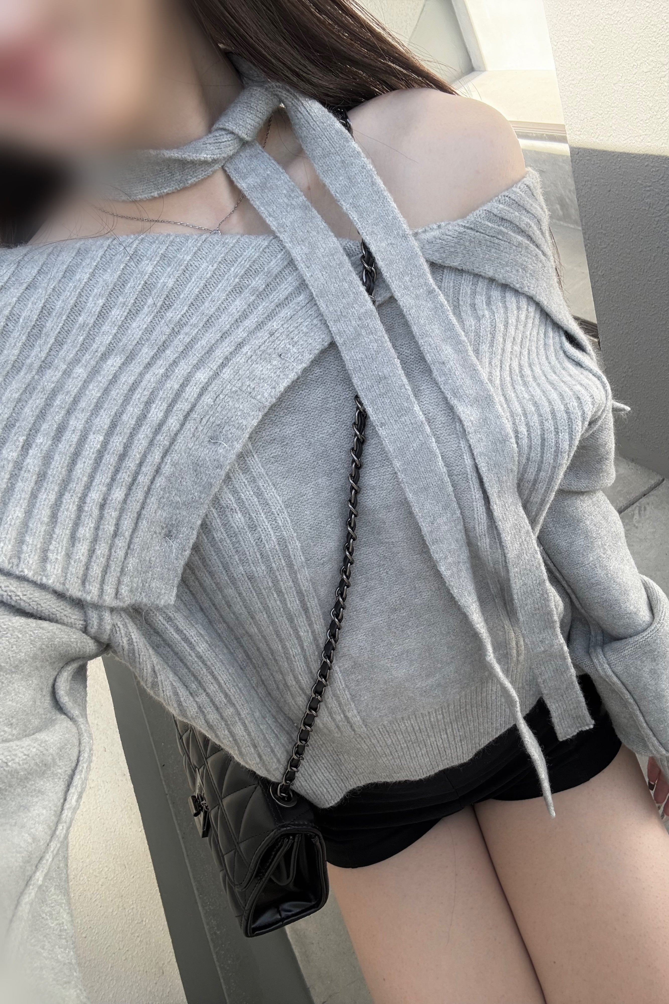 パフスリオフショルニット KR13652