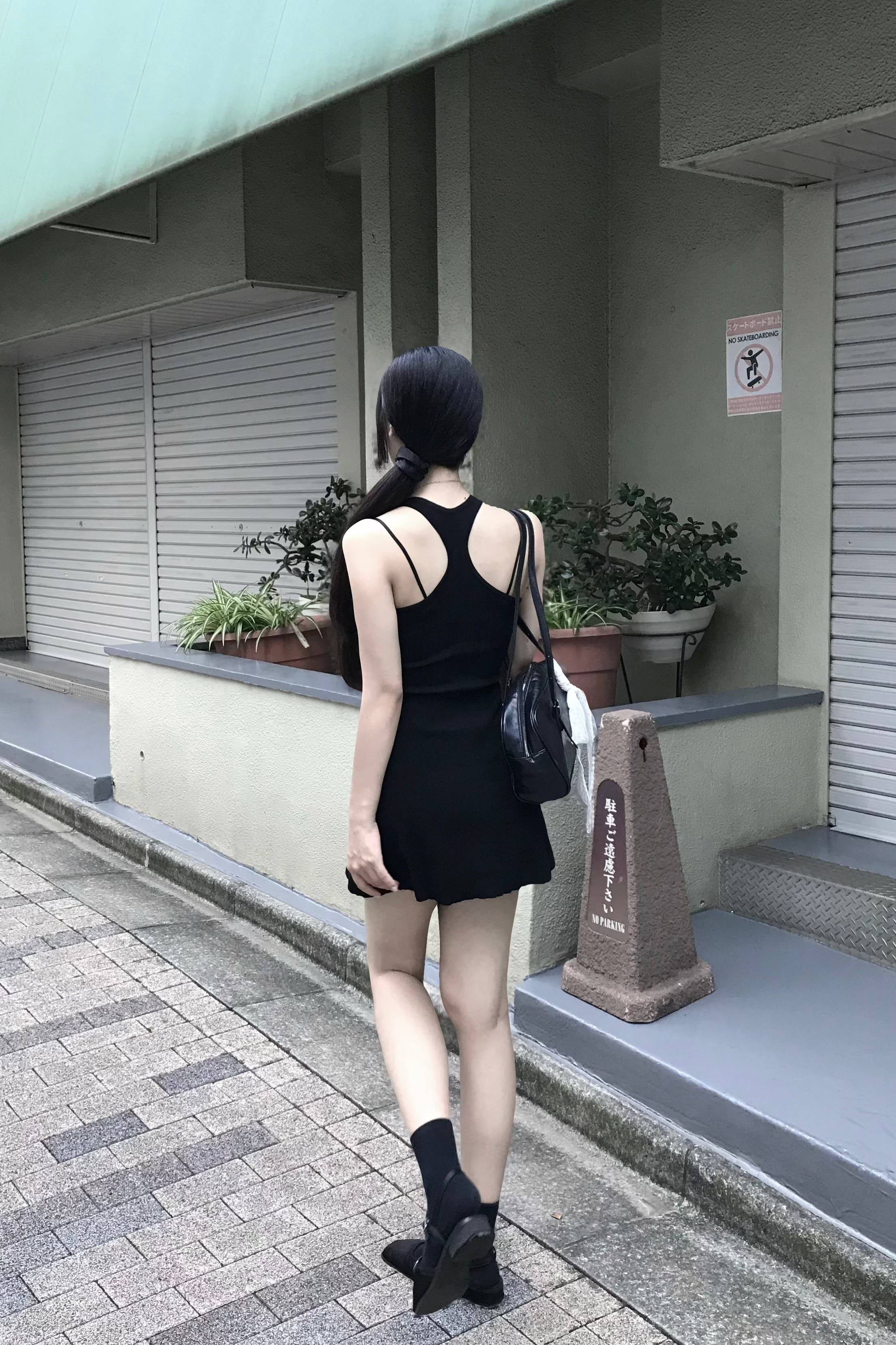 レーストリムリブニットフロントボタンワンピース KR15792