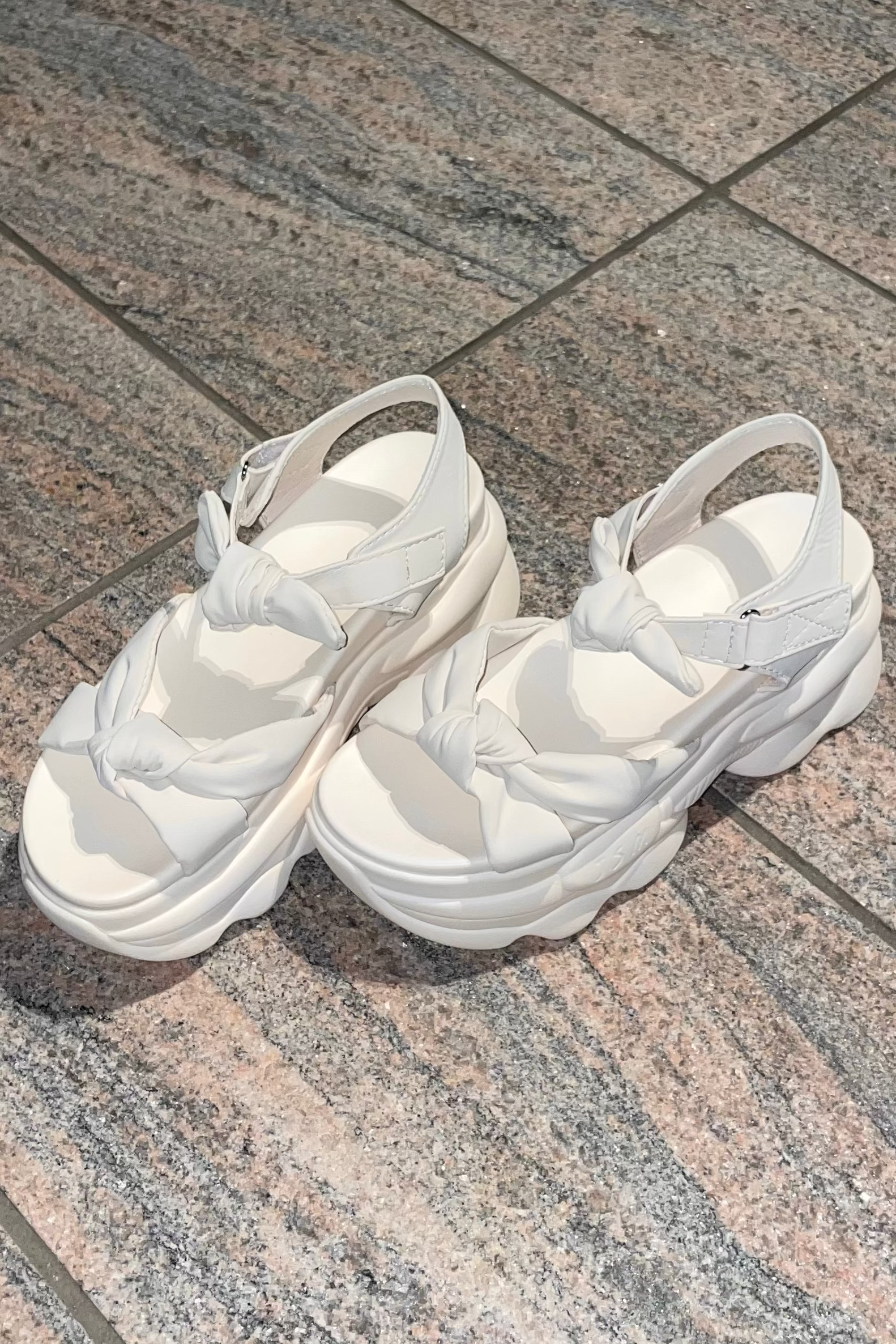 厚底ガーリーサンダル KR15764