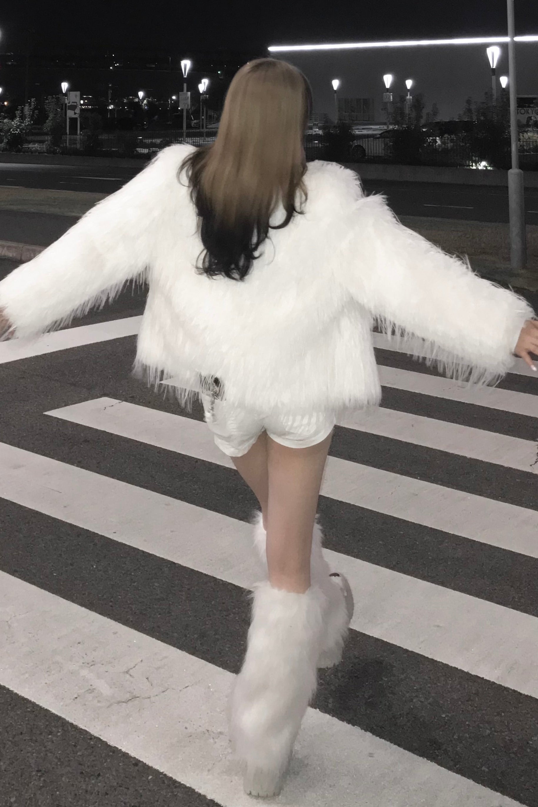 ボリュームファーレッグウォーマー KR13142