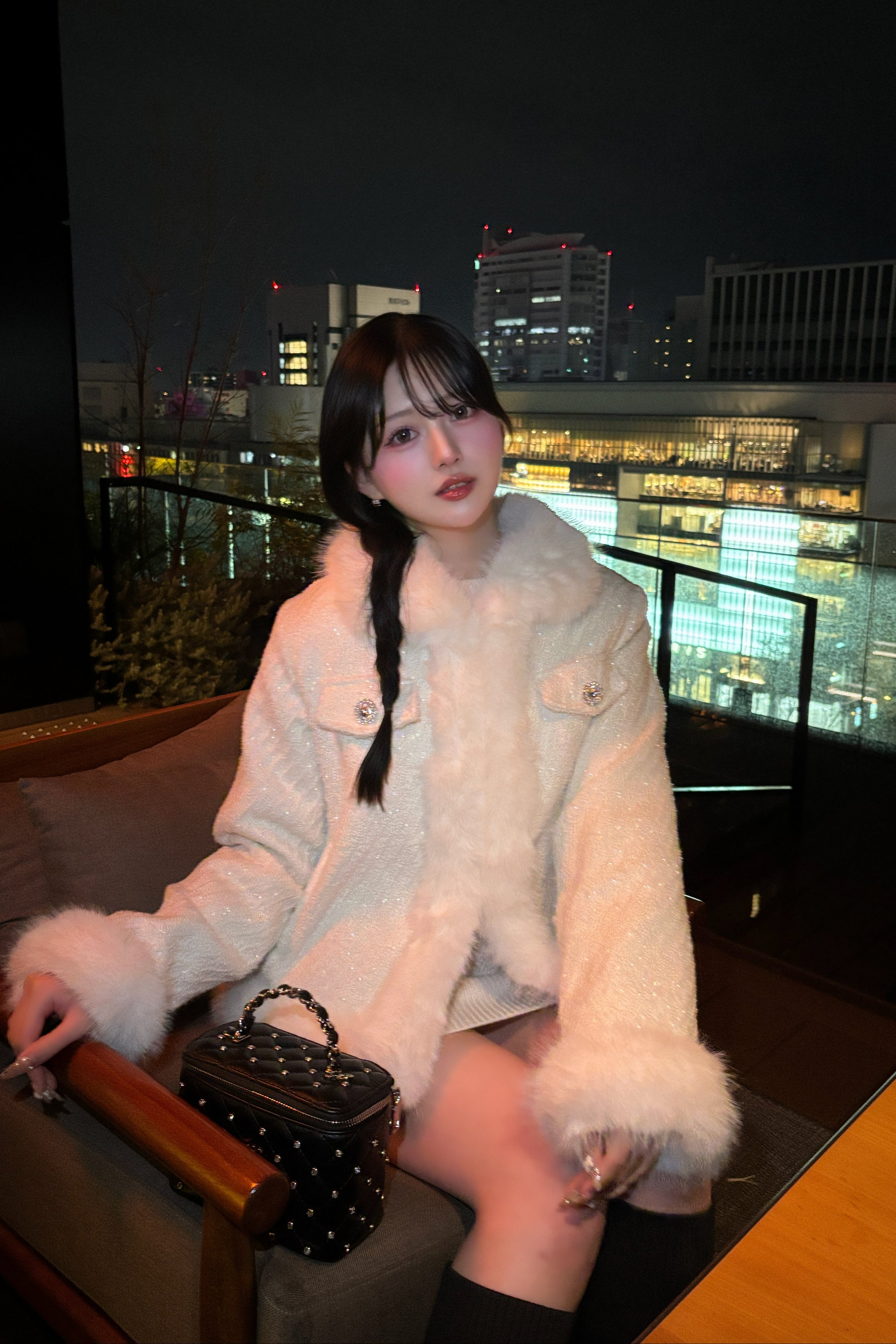 ファーデザインラグジュアリーコート KR30353