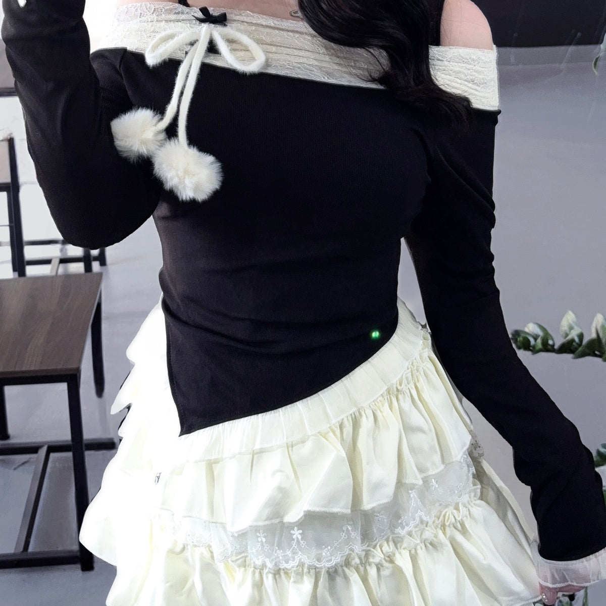 オフショルフリルセットアップ KR30429