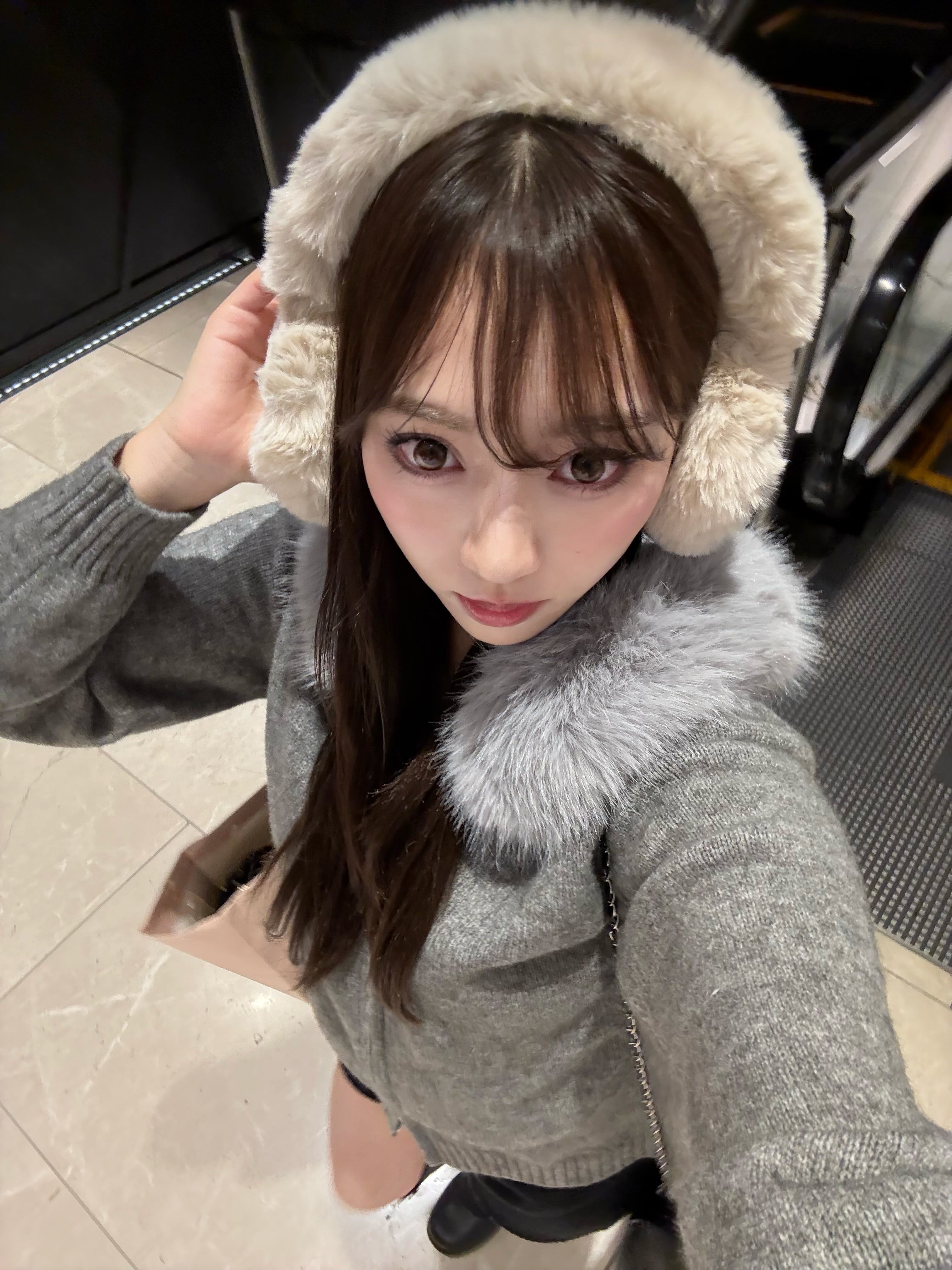 フードファージップニット KR13493